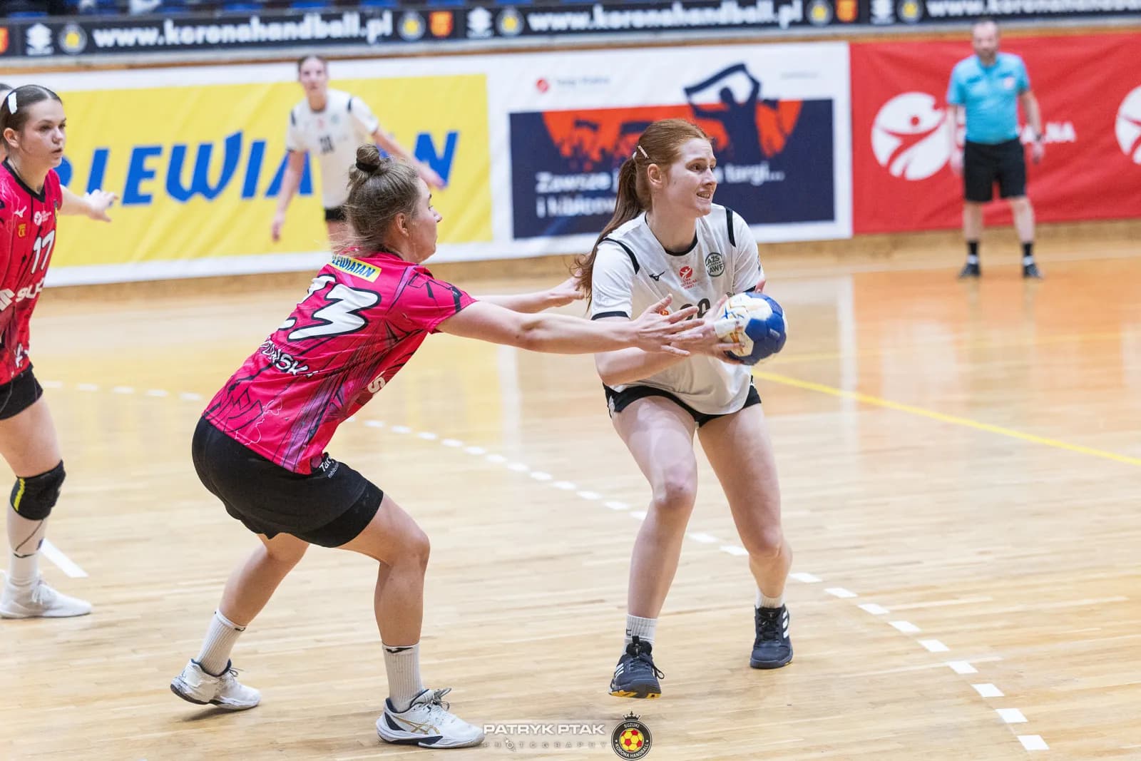 Galeria z meczu Suzuki Korona Handball Kielce – AZS AWF Handball Warszawa
