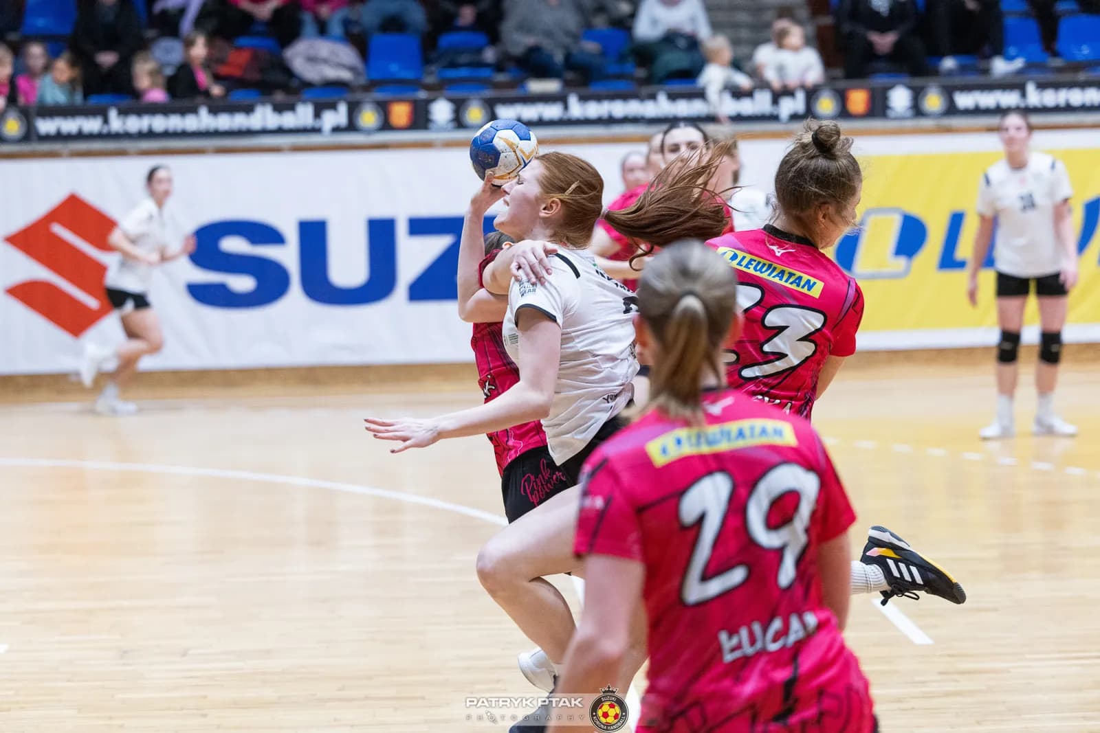 Galeria z meczu Suzuki Korona Handball Kielce – AZS AWF Handball Warszawa