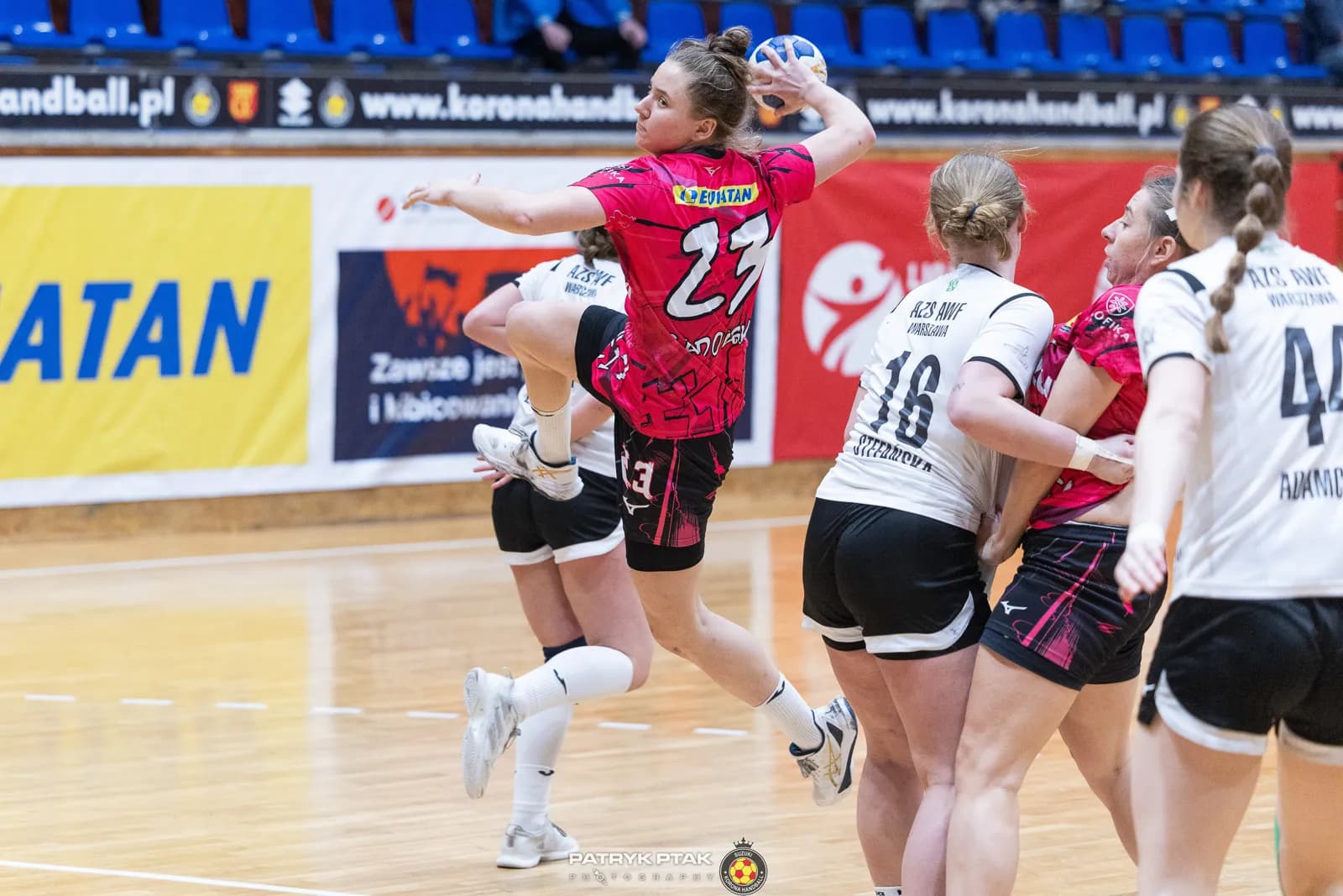 Galeria z meczu Suzuki Korona Handball Kielce – AZS AWF Handball Warszawa