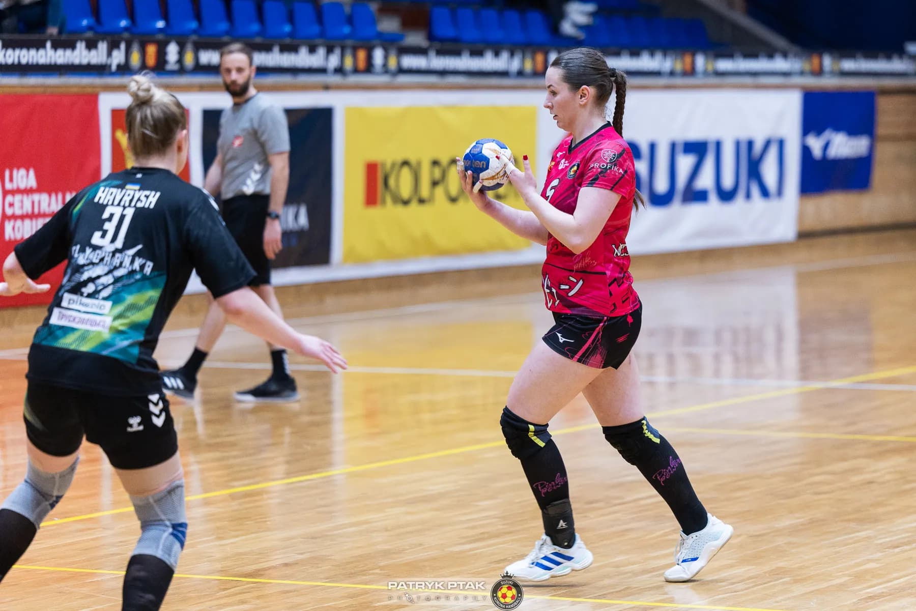 Galeria z meczu Suzuki Korona Handball Kielce – Galiczanka Lwów  fot. Patryk Ptak. Dziękujemy