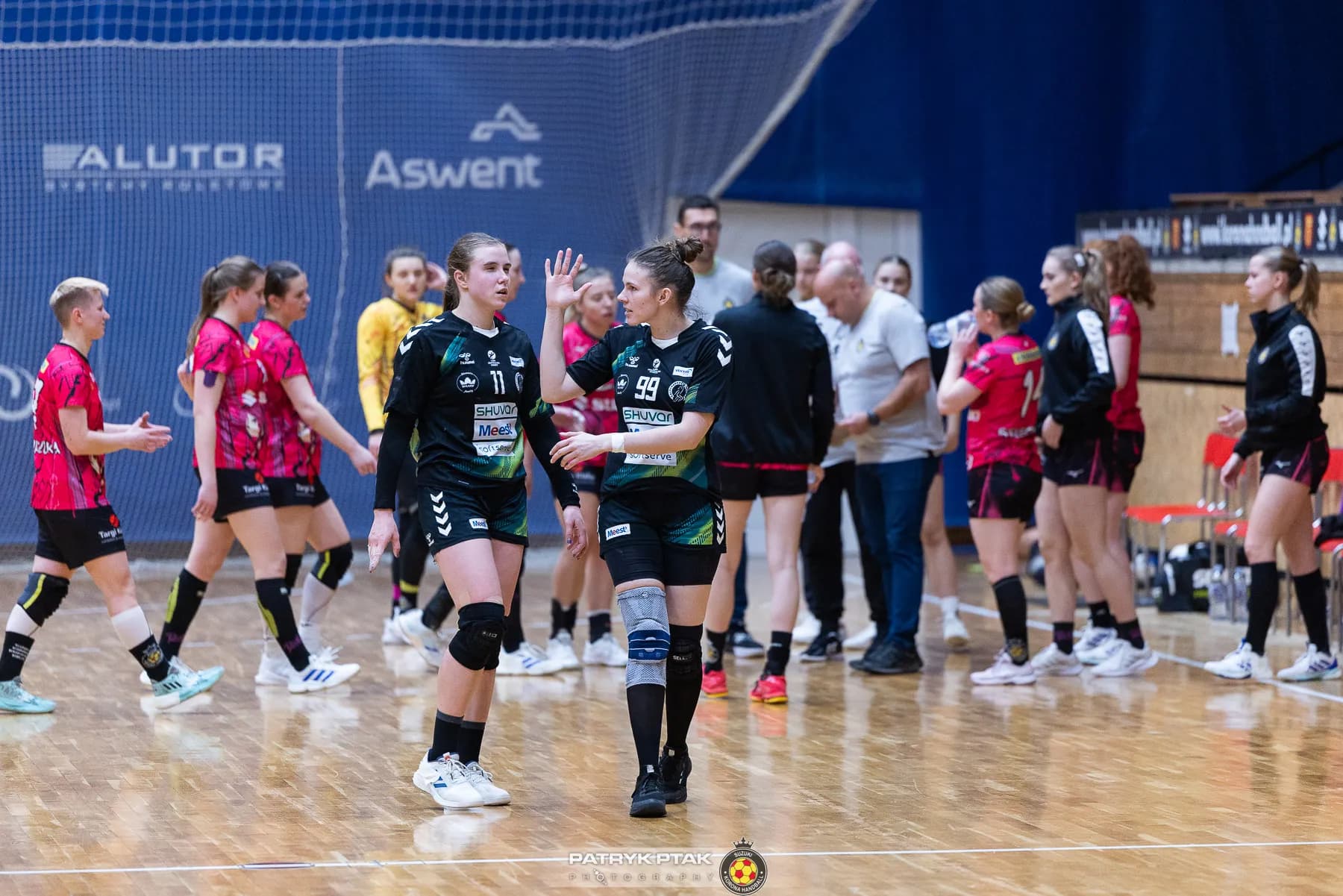 Galeria z meczu Suzuki Korona Handball Kielce – Galiczanka Lwów  fot. Patryk Ptak. Dziękujemy