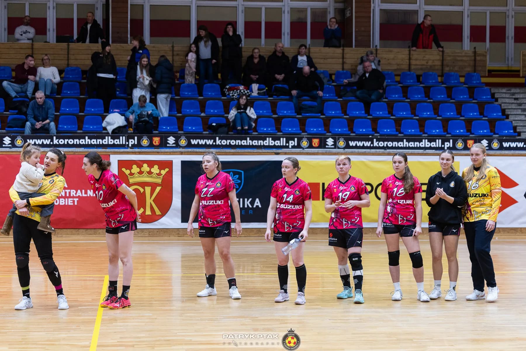 Galeria z meczu Suzuki Korona Handball Kielce – Galiczanka Lwów  fot. Patryk Ptak. Dziękujemy