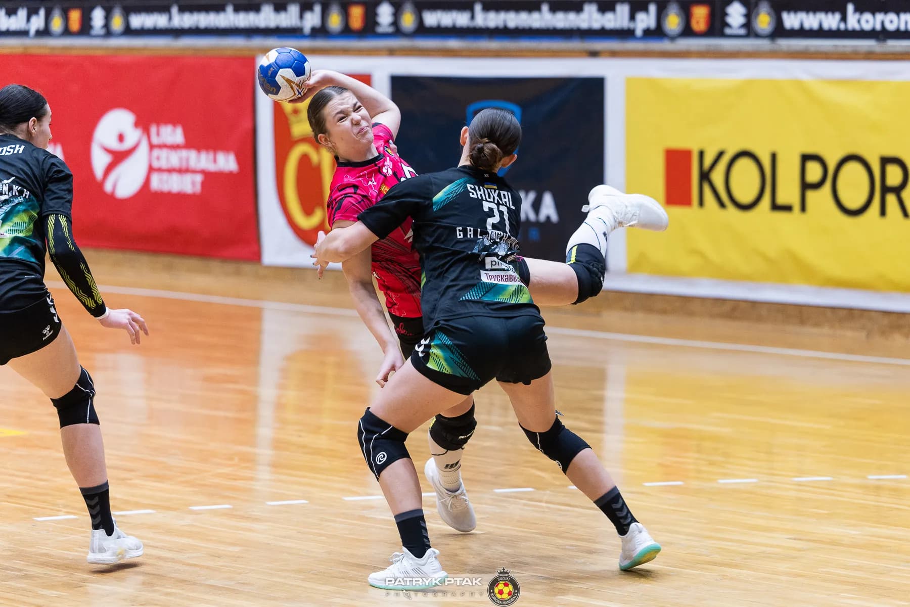 Galeria z meczu Suzuki Korona Handball Kielce – Galiczanka Lwów  fot. Patryk Ptak. Dziękujemy