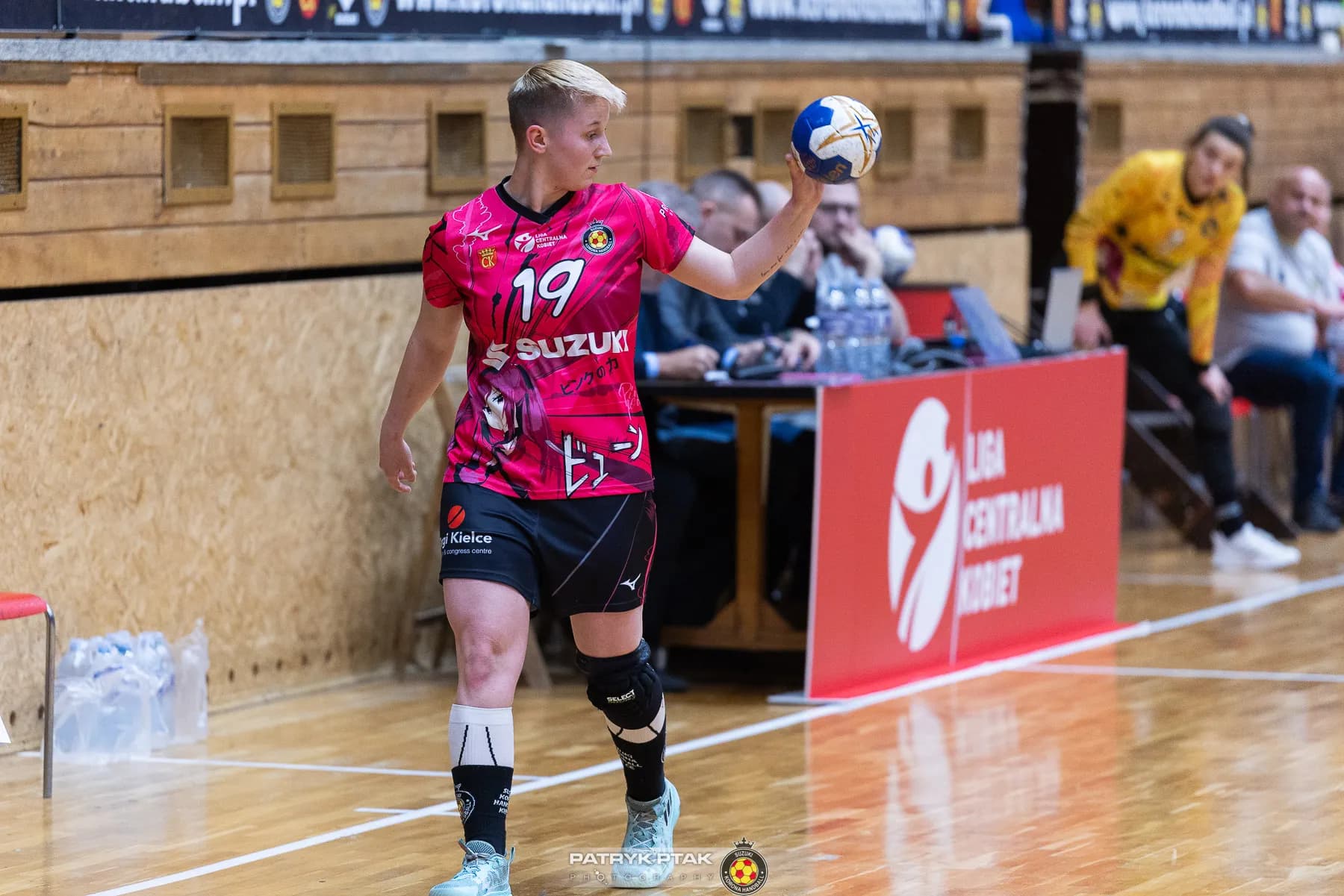 Galeria z meczu Suzuki Korona Handball Kielce – Galiczanka Lwów  fot. Patryk Ptak. Dziękujemy