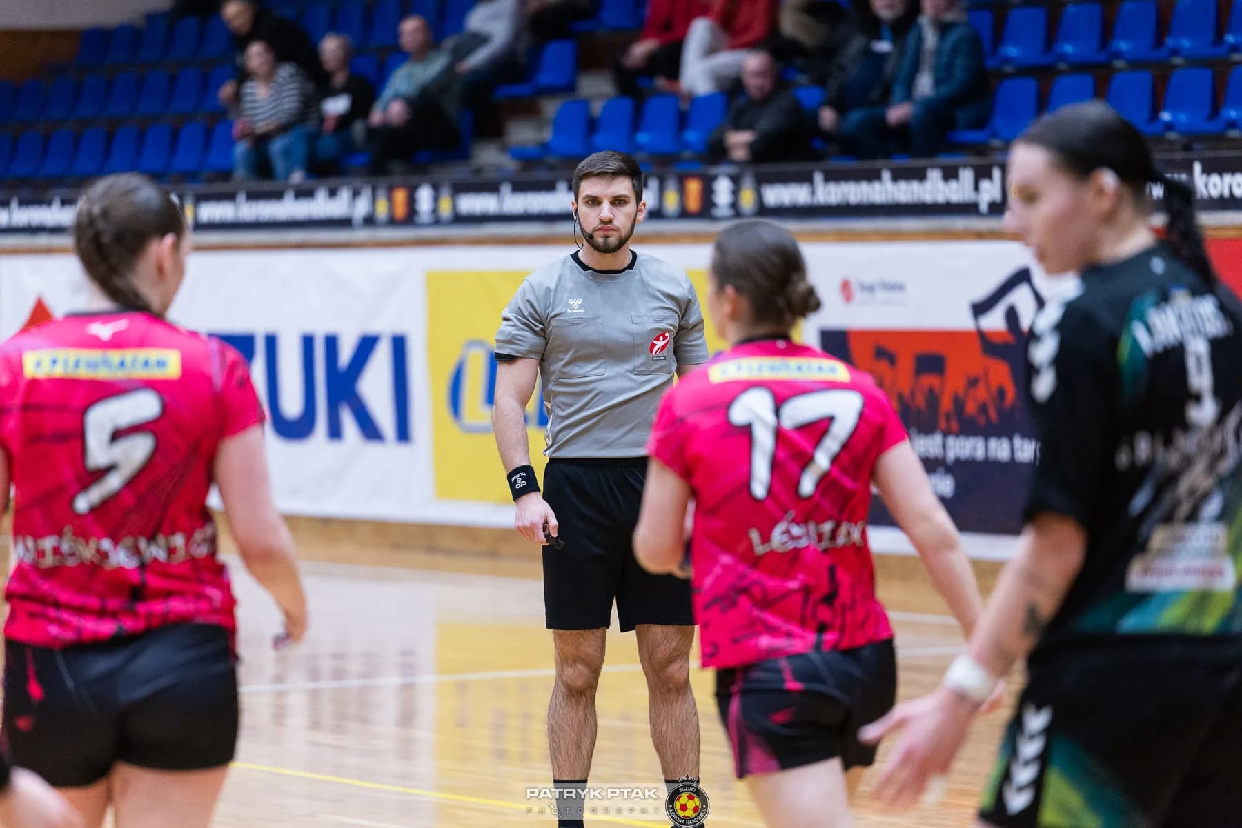 Galeria z meczu Suzuki Korona Handball Kielce – Galiczanka Lwów  fot. Patryk Ptak. Dziękujemy