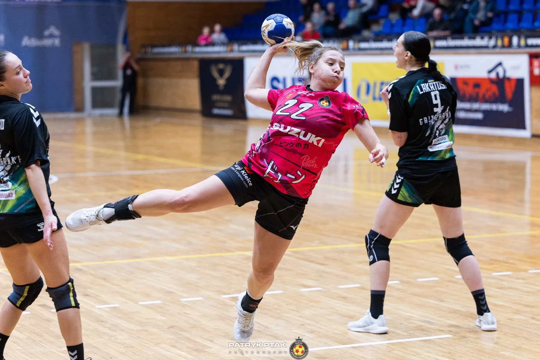 Galeria z meczu Suzuki Korona Handball Kielce – Galiczanka Lwów  fot. Patryk Ptak. Dziękujemy