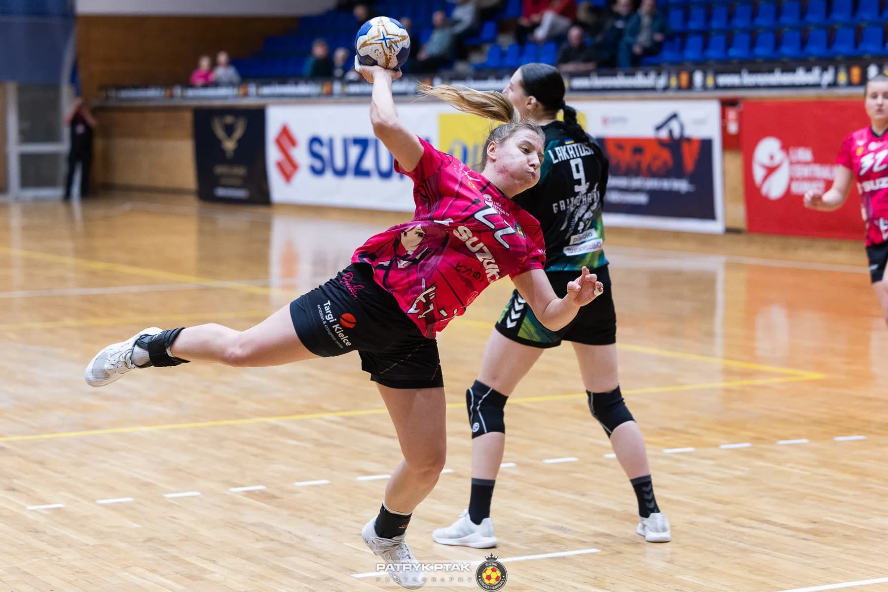 Galeria z meczu Suzuki Korona Handball Kielce – Galiczanka Lwów  fot. Patryk Ptak. Dziękujemy