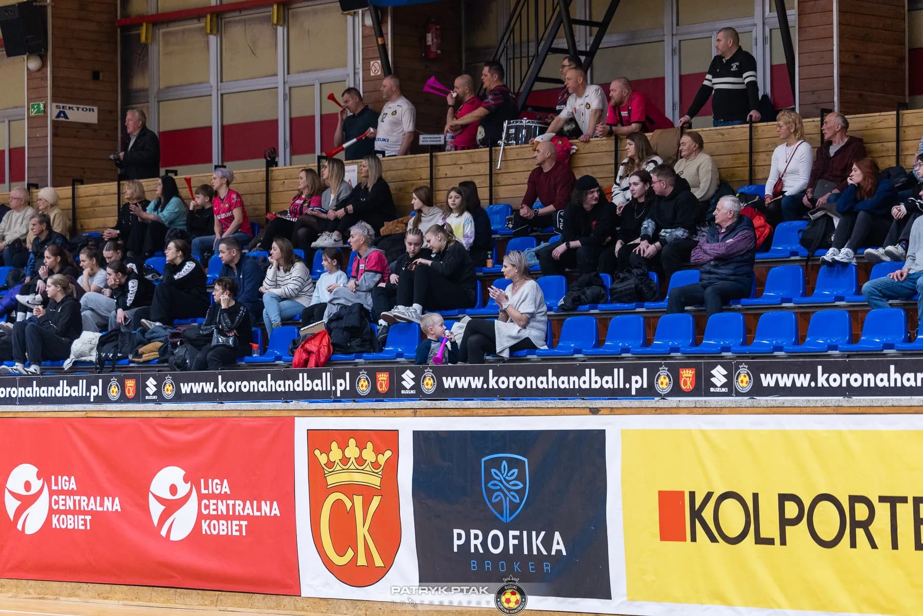 Galeria z meczu Suzuki Korona Handball Kielce – MKS Vitamineo Jelenia Góra
