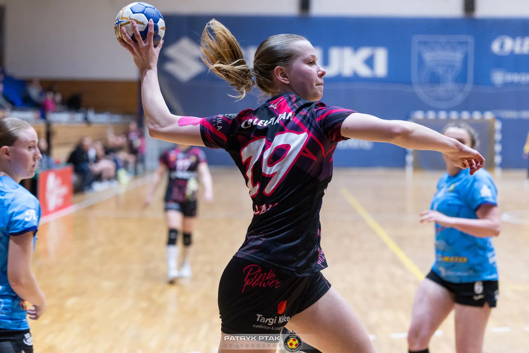 Galeria z meczu Suzuki Korona Handball Kielce – MKS Vitamineo Jelenia Góra
