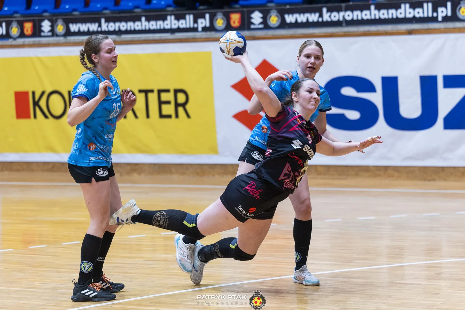 Galeria z meczu Suzuki Korona Handball Kielce – MKS Vitamineo Jelenia Góra