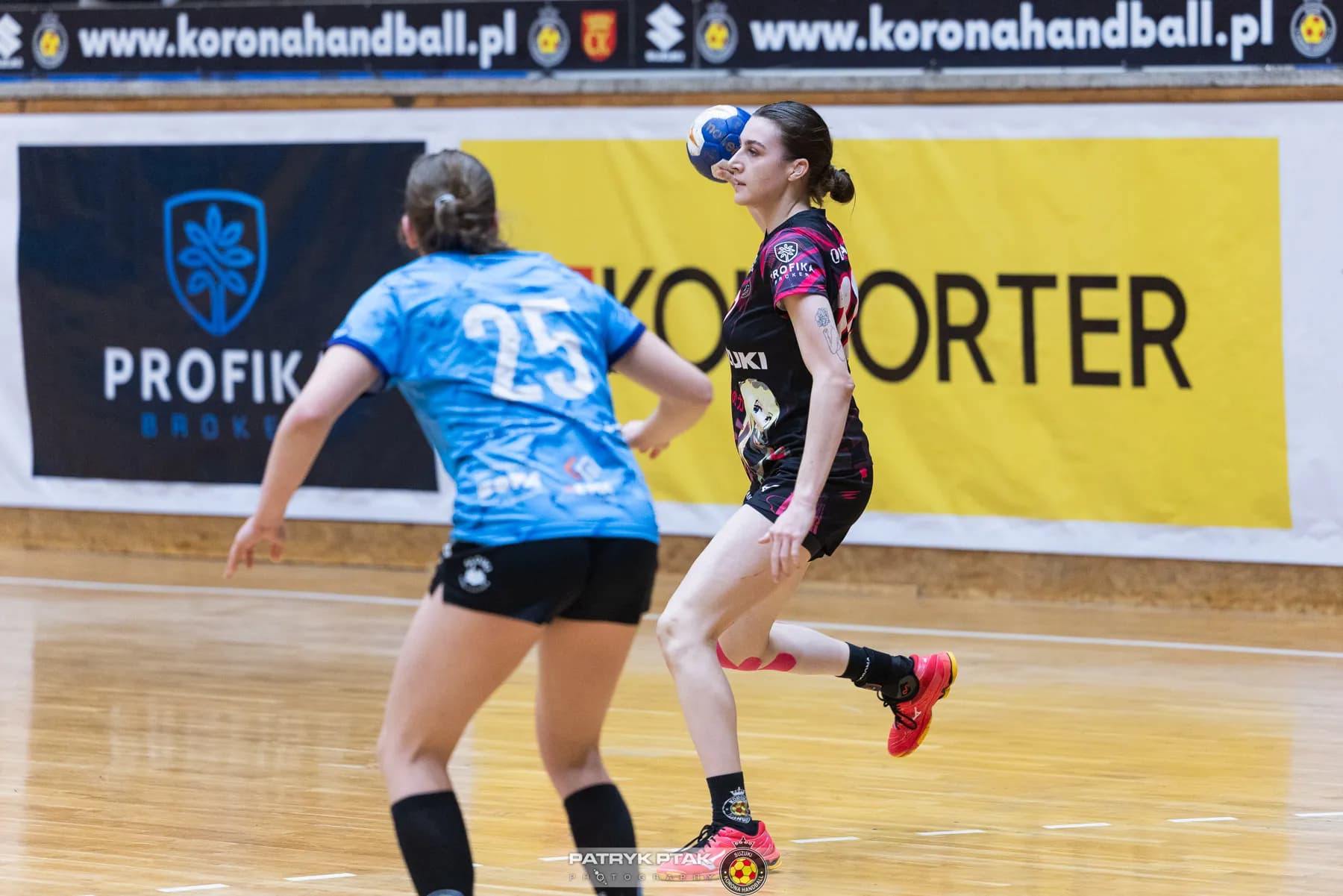 Galeria z meczu Suzuki Korona Handball Kielce – MKS Vitamineo Jelenia Góra