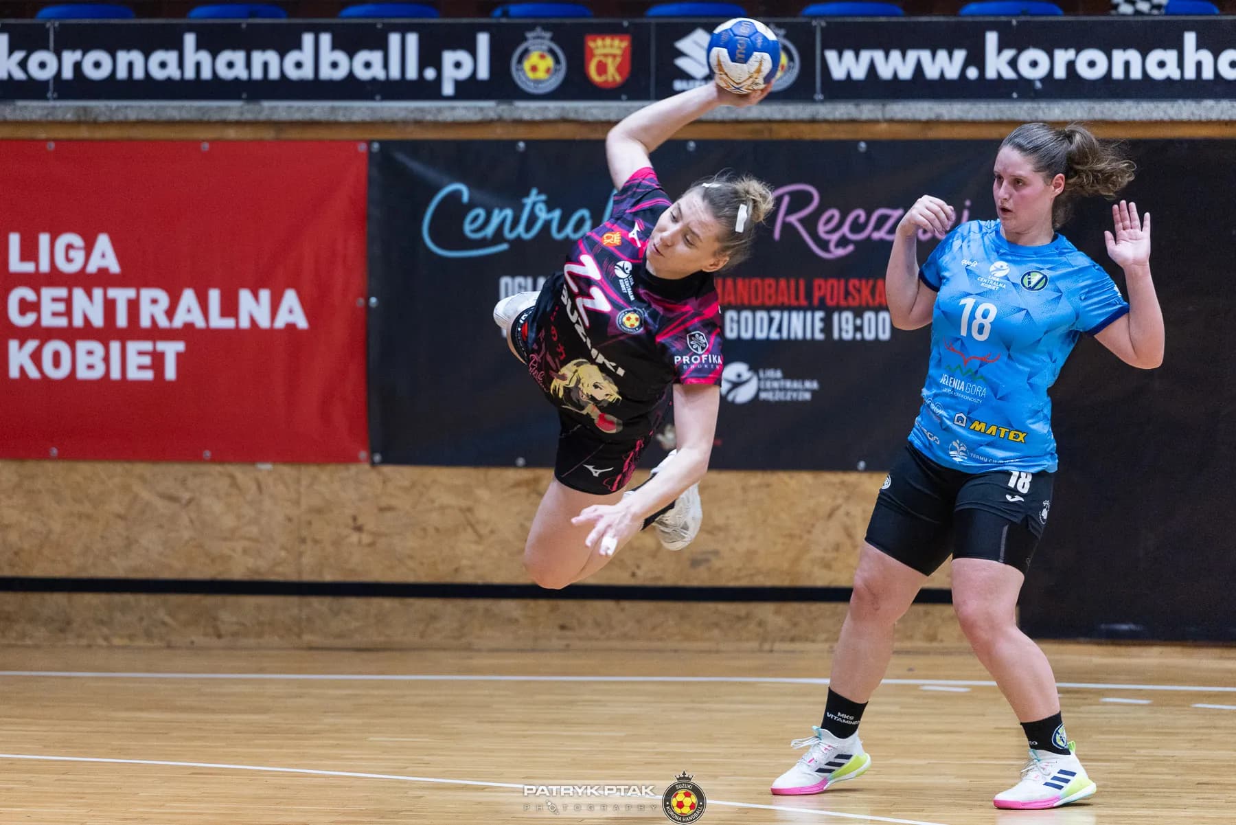 Galeria z meczu Suzuki Korona Handball Kielce – MKS Vitamineo Jelenia Góra