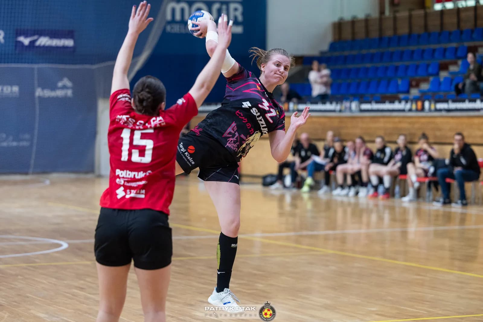 Galeria z meczu Suzuki Korona Handball Kielce – Eisberg Dziewiątka Legnica