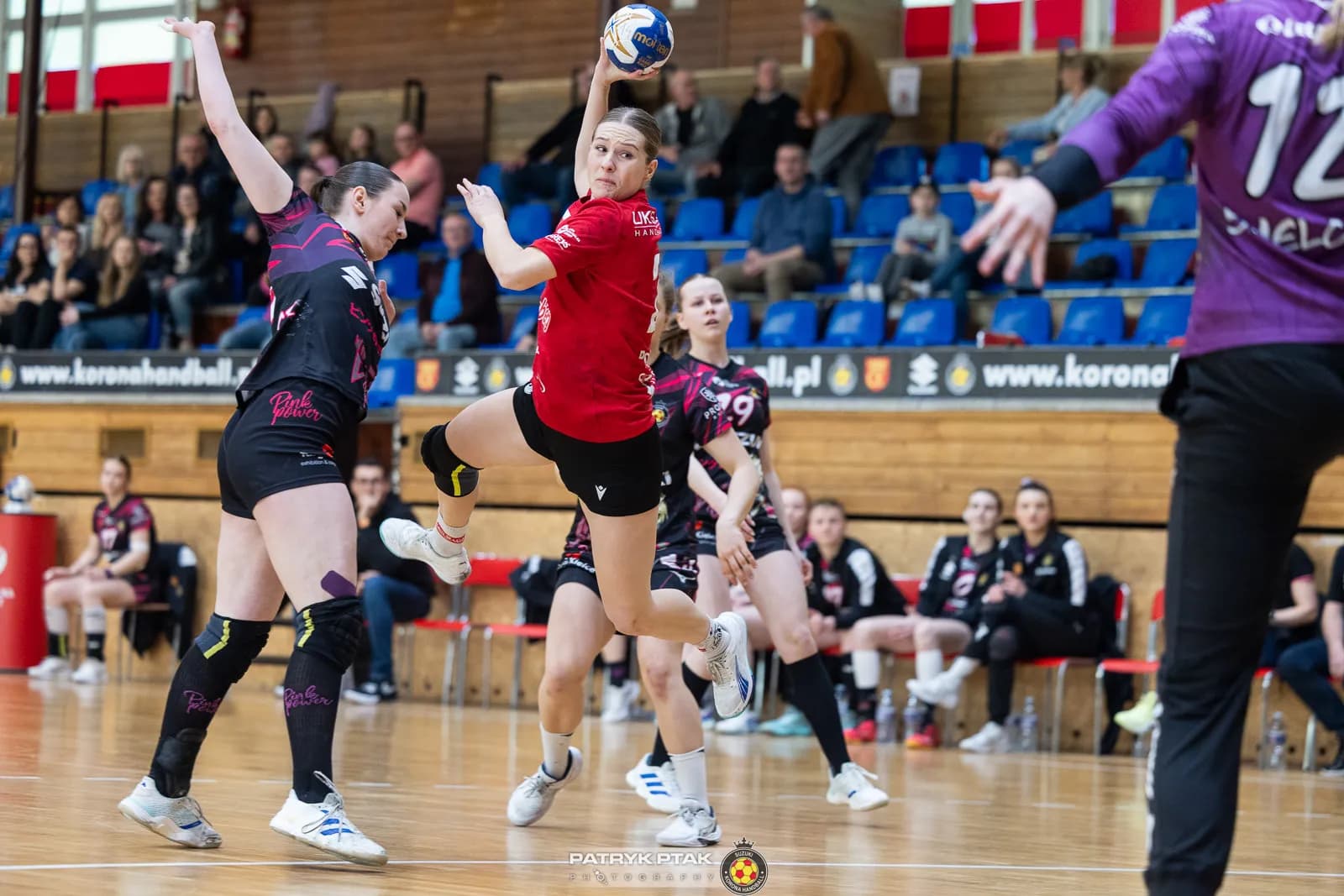 Galeria z meczu Suzuki Korona Handball Kielce – Eisberg Dziewiątka Legnica
