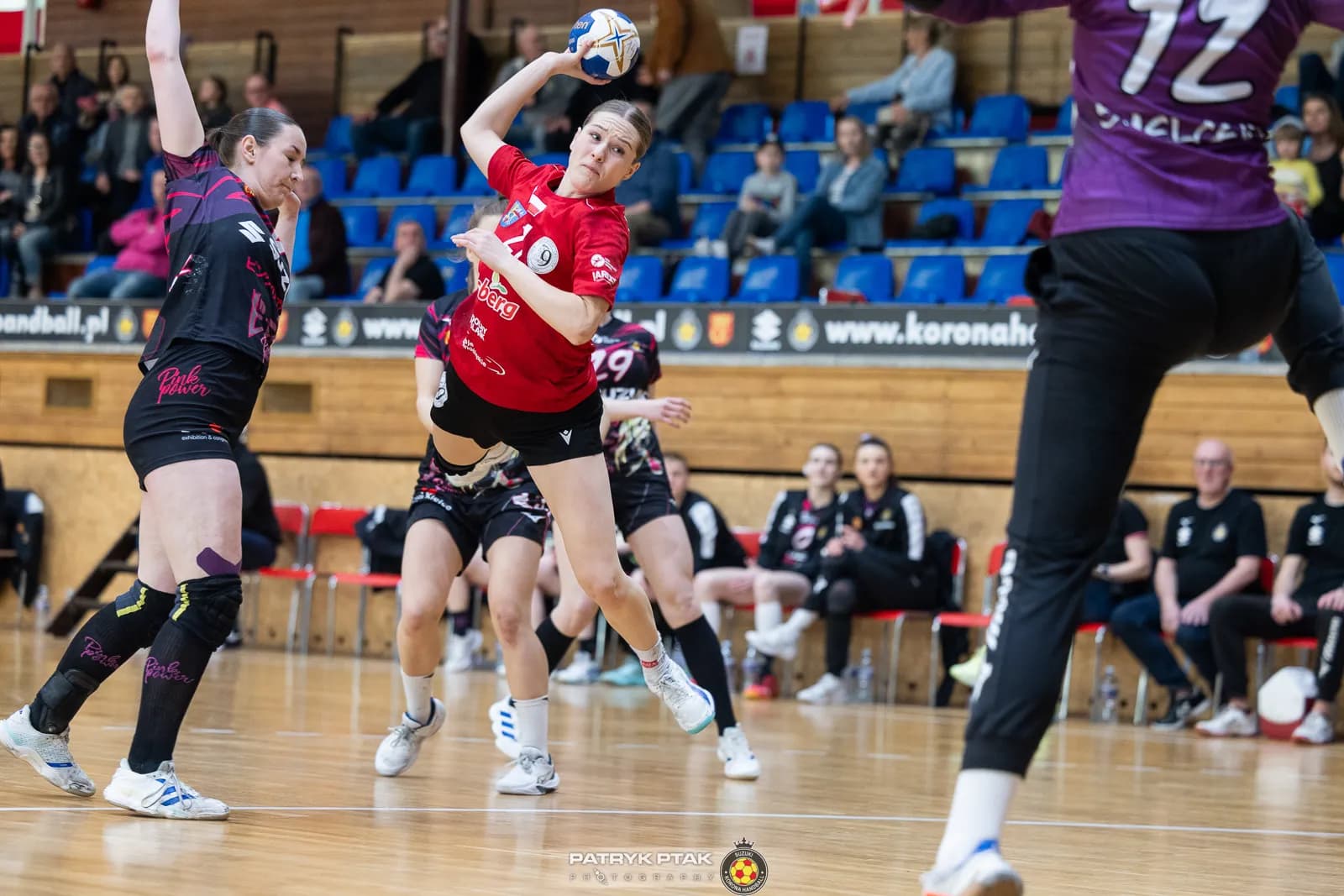 Galeria z meczu Suzuki Korona Handball Kielce – Eisberg Dziewiątka Legnica