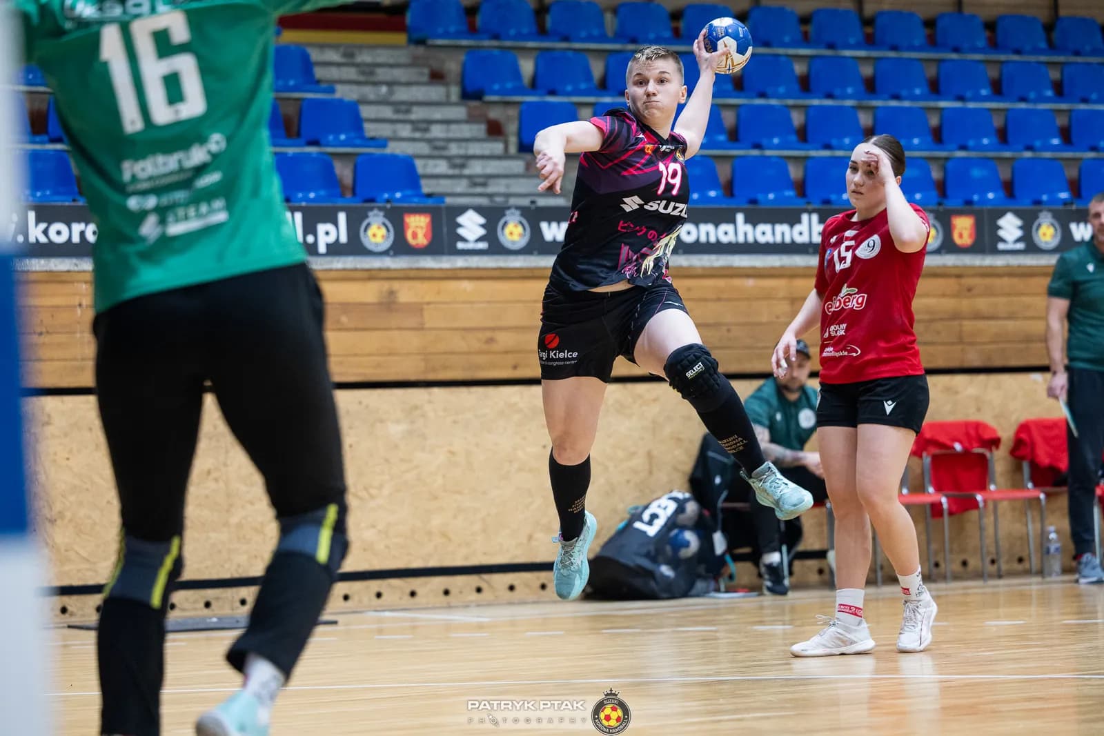 Galeria z meczu Suzuki Korona Handball Kielce – Eisberg Dziewiątka Legnica