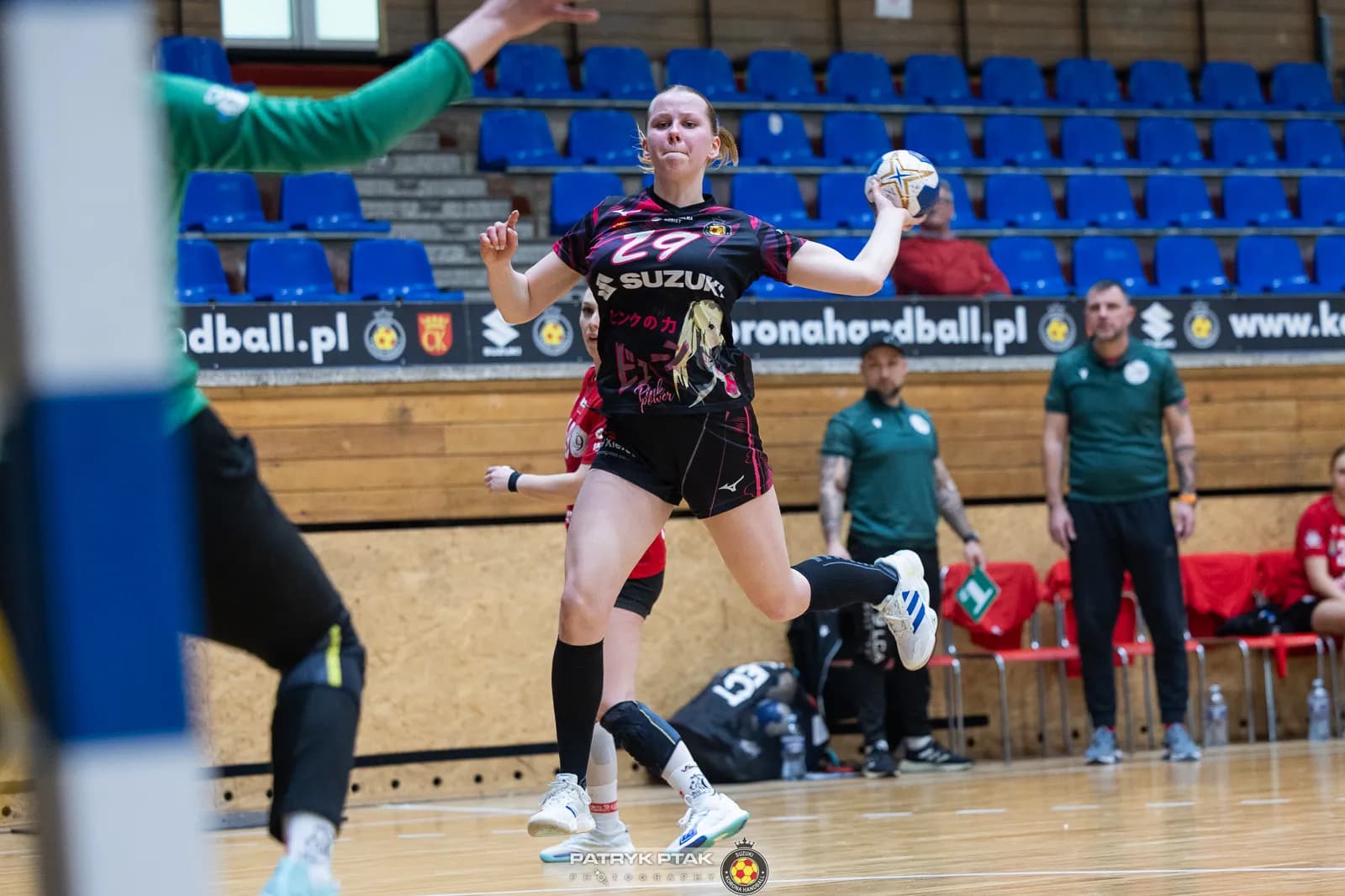 Galeria z meczu Suzuki Korona Handball Kielce – Eisberg Dziewiątka Legnica