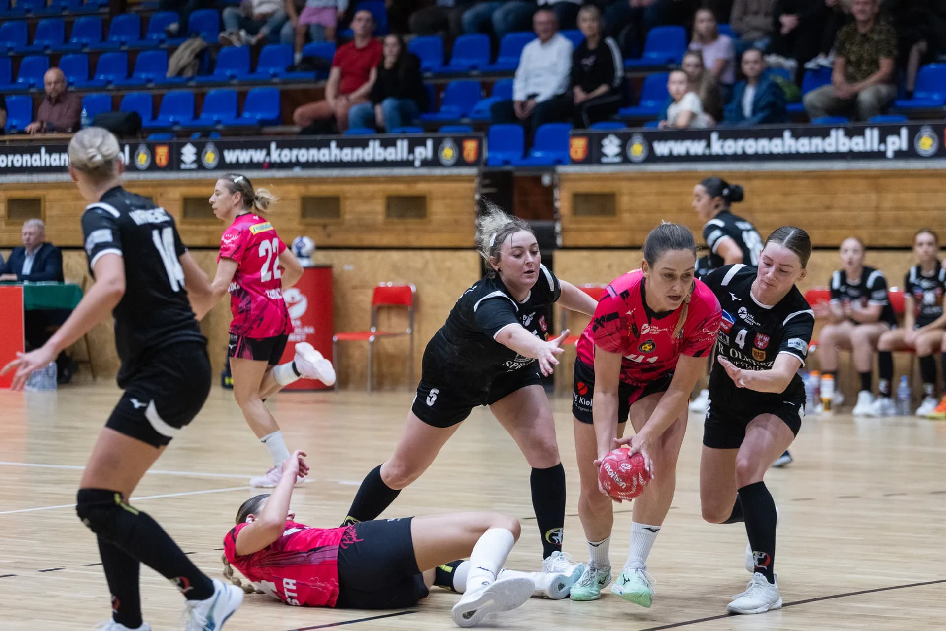Galeria z meczu Suzuki Korona Handball Kielce – SPR Olkusz