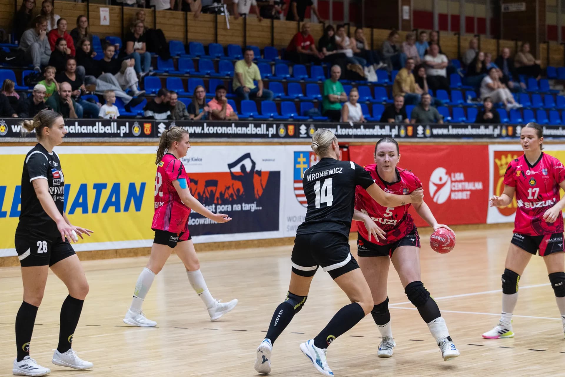 Galeria z meczu Suzuki Korona Handball Kielce – SPR Olkusz