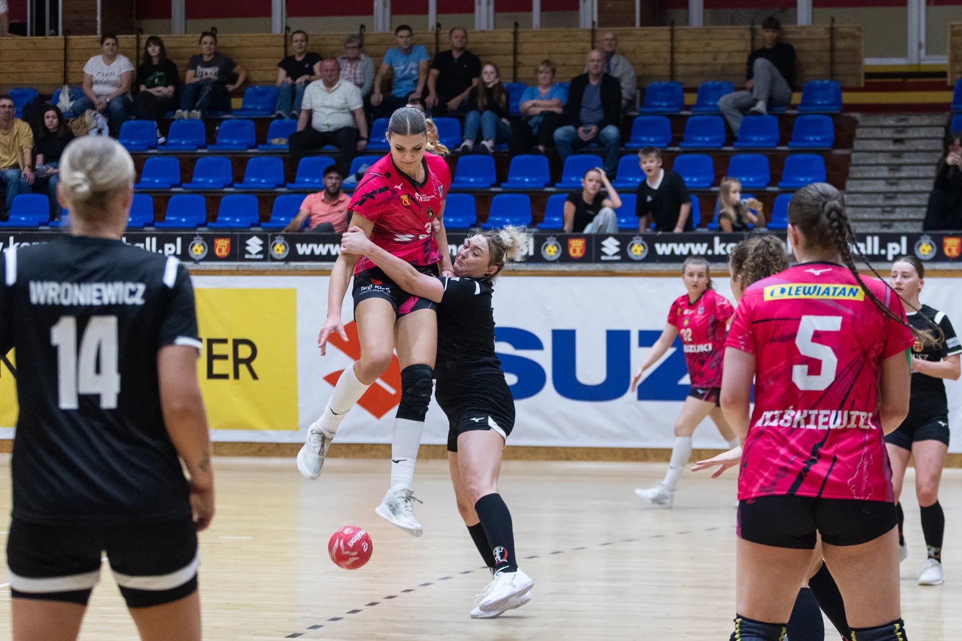 Galeria z meczu Suzuki Korona Handball Kielce – SPR Olkusz