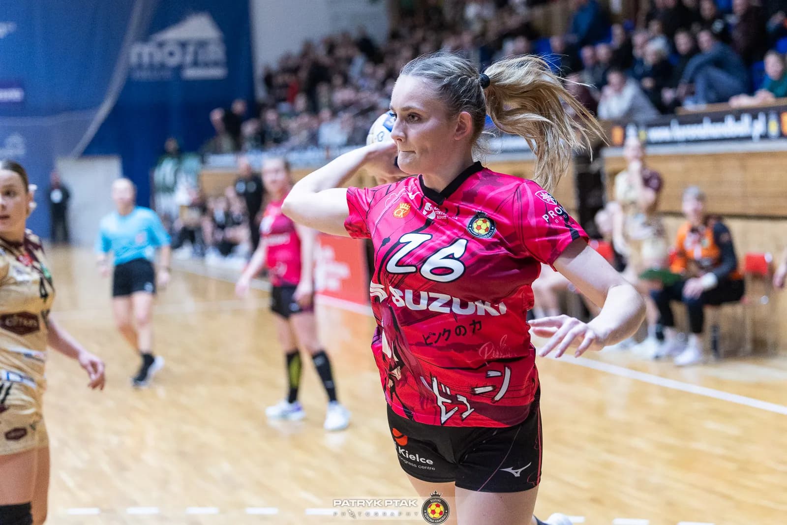 Galeria zdjęć z meczu Suzuki Korona Handball -Elmas-KPS APR Radom,   📷fot. Patryk Ptak