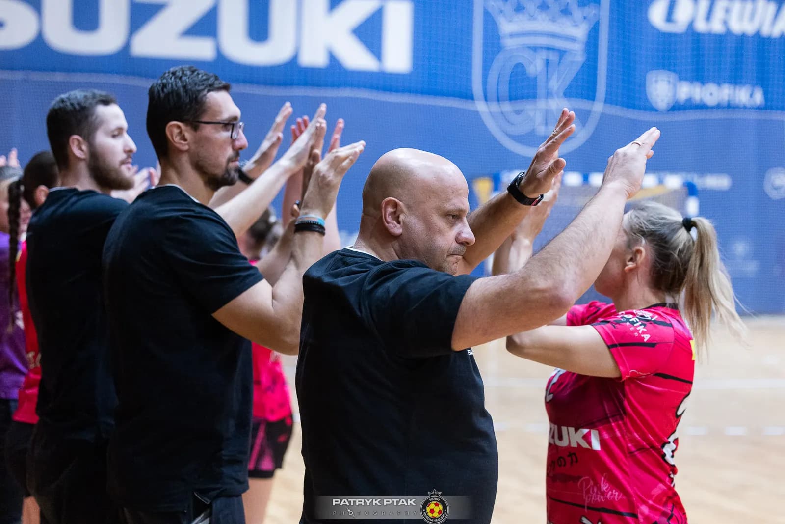 Galeria zdjęć z meczu Suzuki Korona Handball -Elmas-KPS APR Radom,   📷fot. Patryk Ptak
