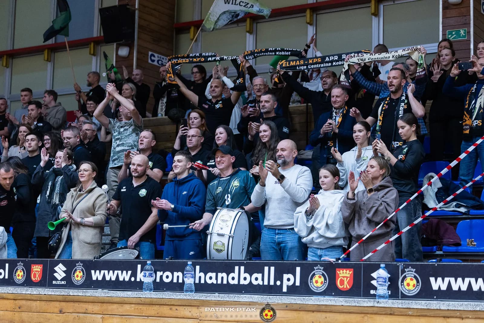 Galeria zdjęć z meczu Suzuki Korona Handball -Elmas-KPS APR Radom,   📷fot. Patryk Ptak