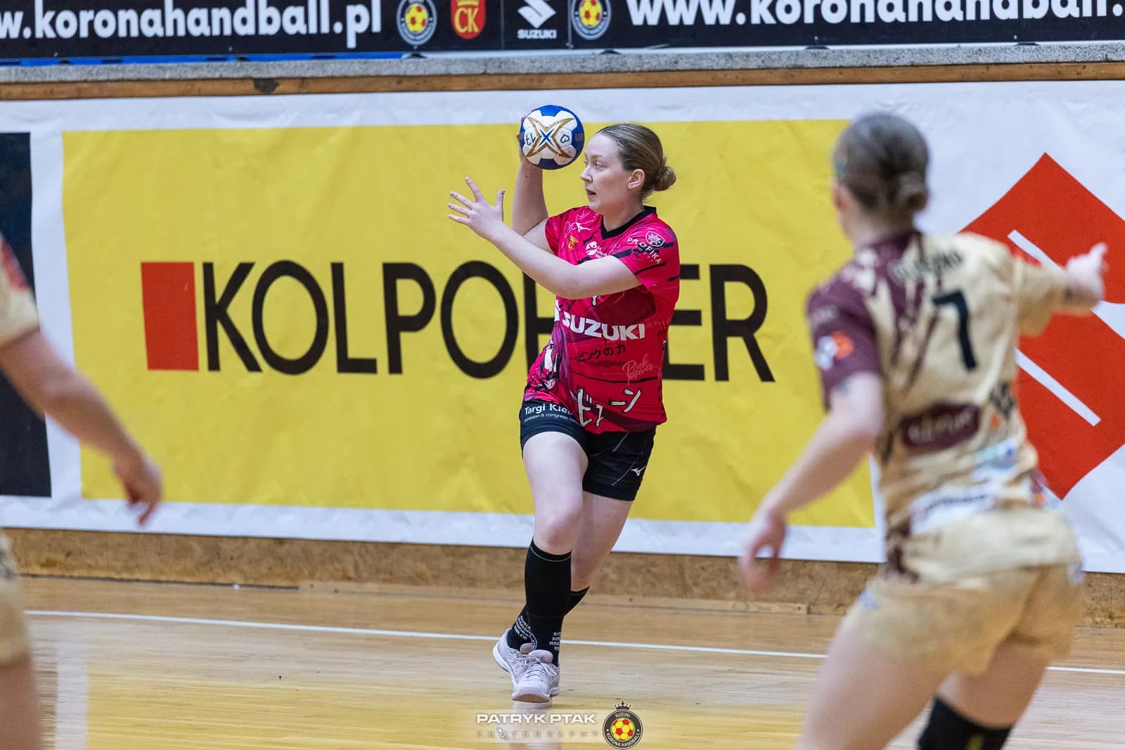 Galeria zdjęć z meczu Suzuki Korona Handball -Elmas-KPS APR Radom,   📷fot. Patryk Ptak