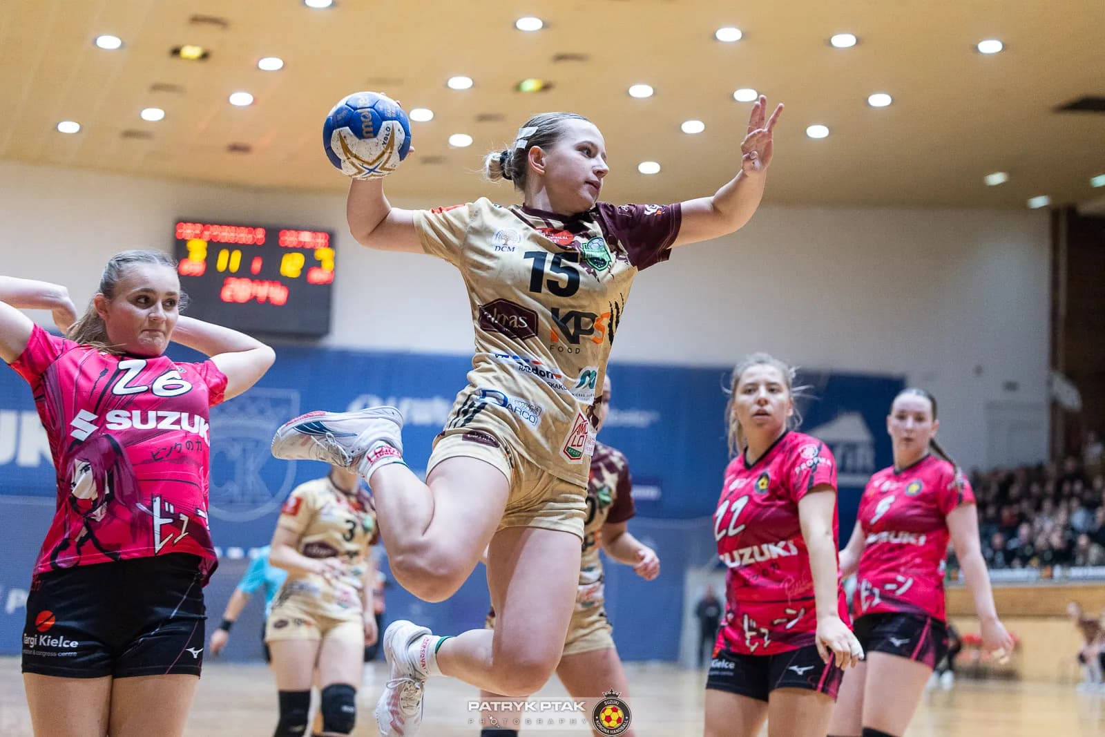 Galeria zdjęć z meczu Suzuki Korona Handball -Elmas-KPS APR Radom,   📷fot. Patryk Ptak