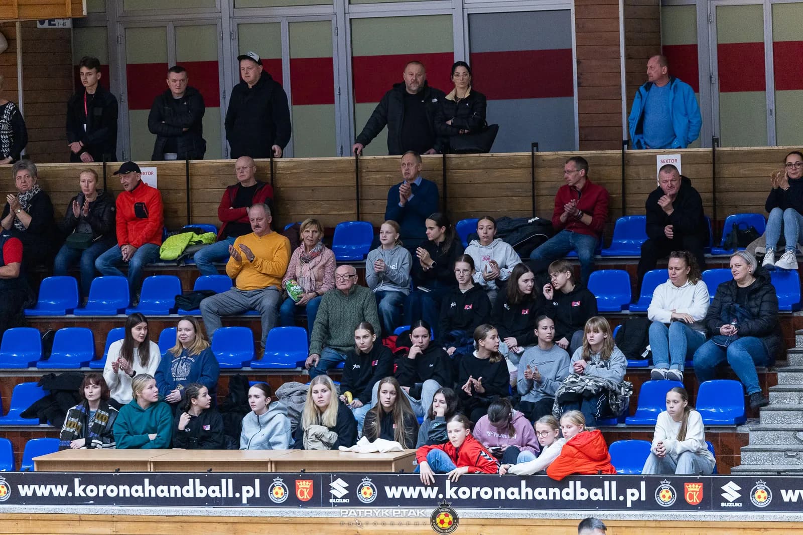 Galeria zdjęć z meczu Suzuki Korona Handball -Elmas-KPS APR Radom,   📷fot. Patryk Ptak