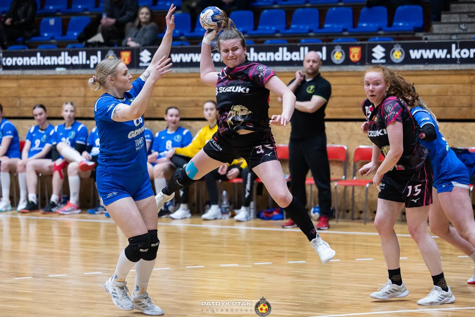 Suzuki Korona Handball Kielce vs SPR Gdynia