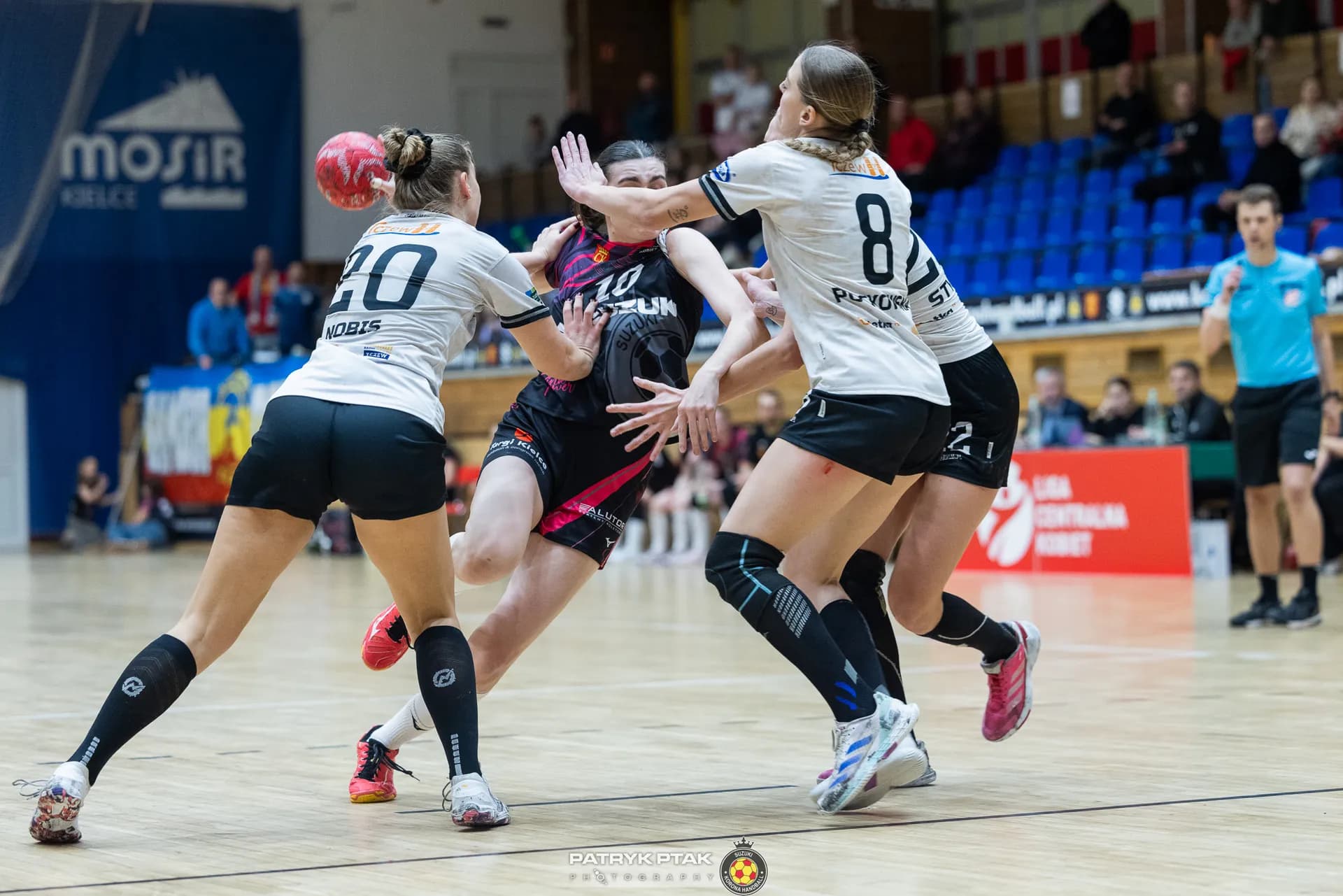 Zdjęcia z meczu Suzuki Korona Handball Kielce – ENERGA Sambor Tczew