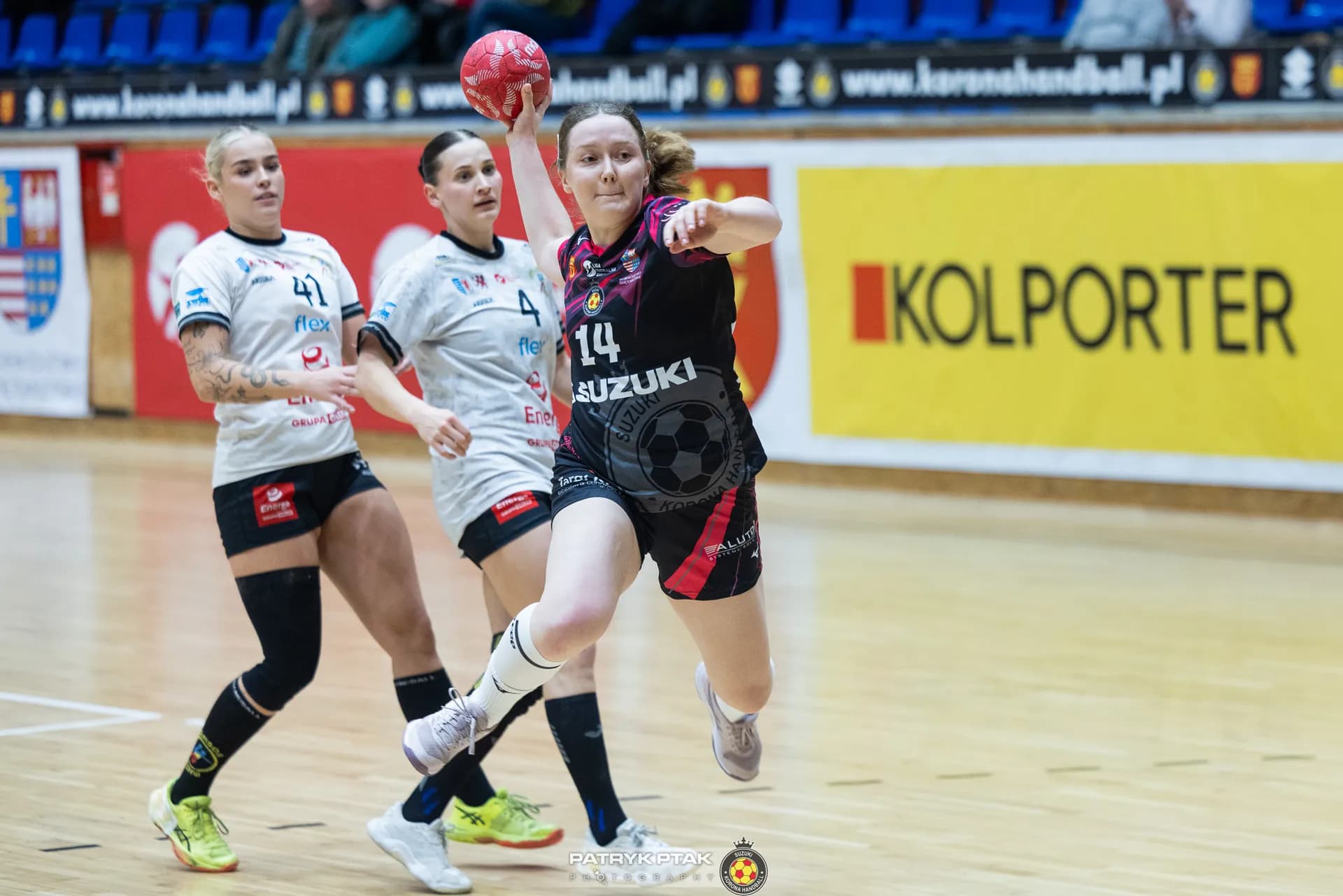 Zdjęcia z meczu Suzuki Korona Handball Kielce – ENERGA Sambor Tczew