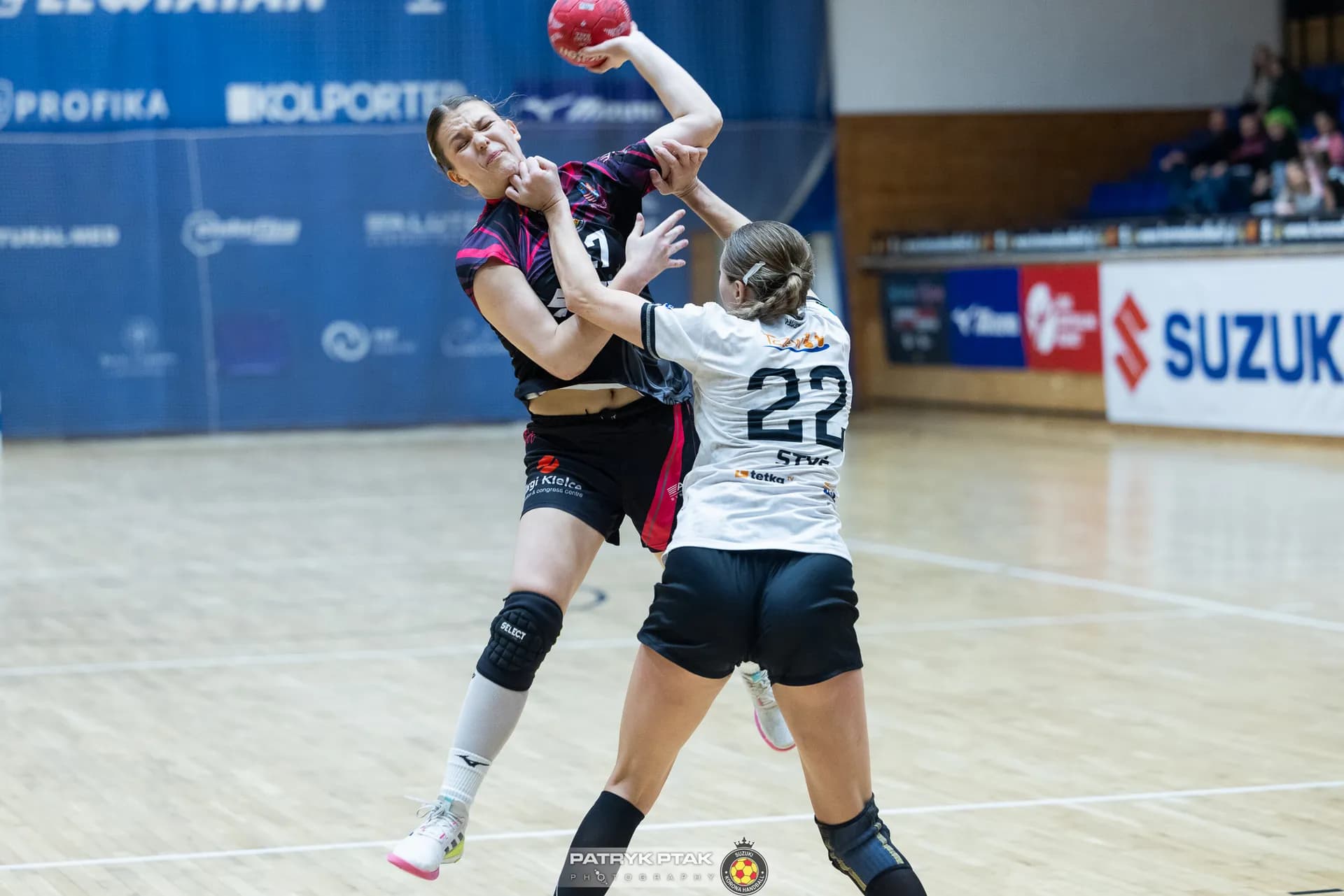 Zdjęcia z meczu Suzuki Korona Handball Kielce – ENERGA Sambor Tczew