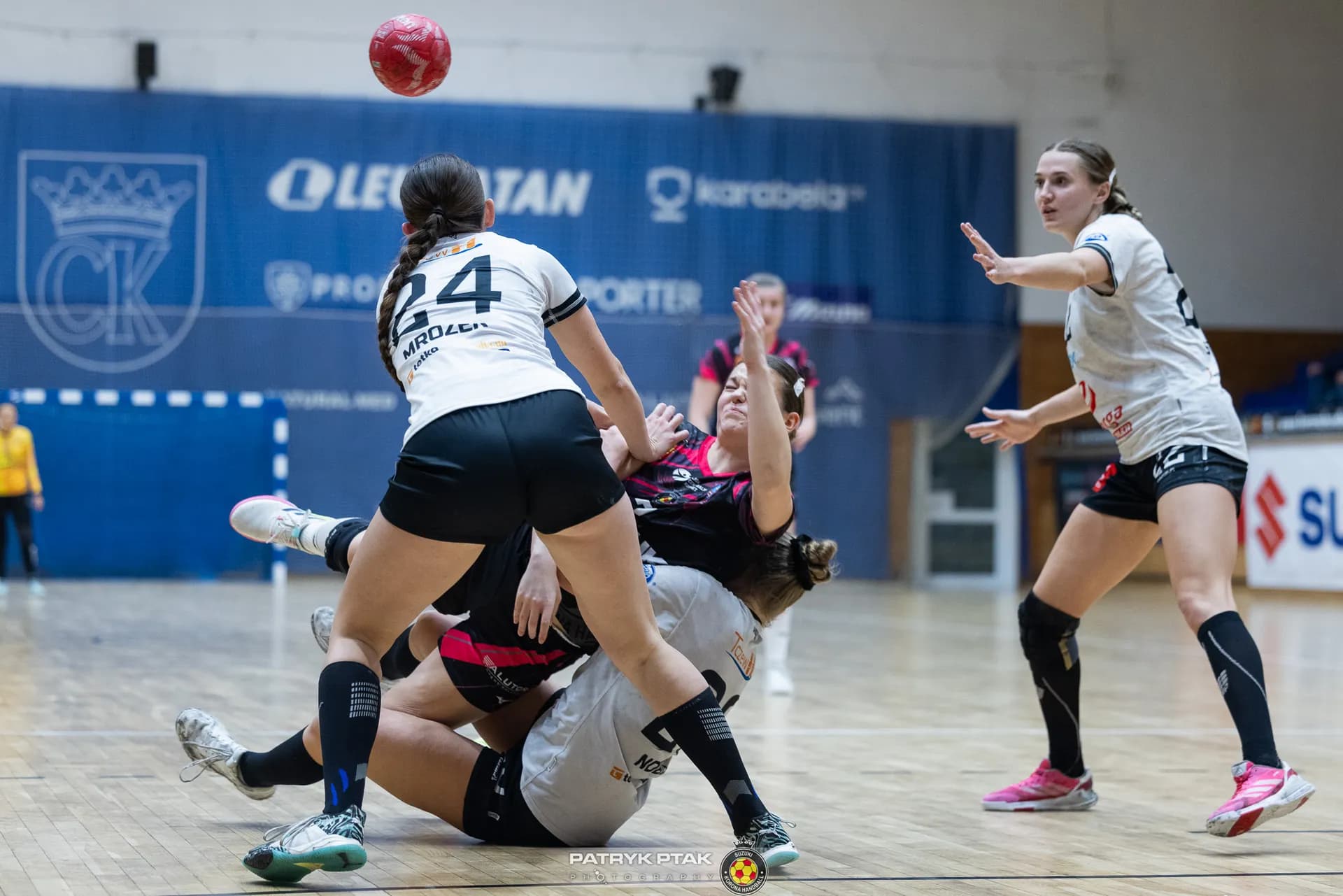 Zdjęcia z meczu Suzuki Korona Handball Kielce – ENERGA Sambor Tczew