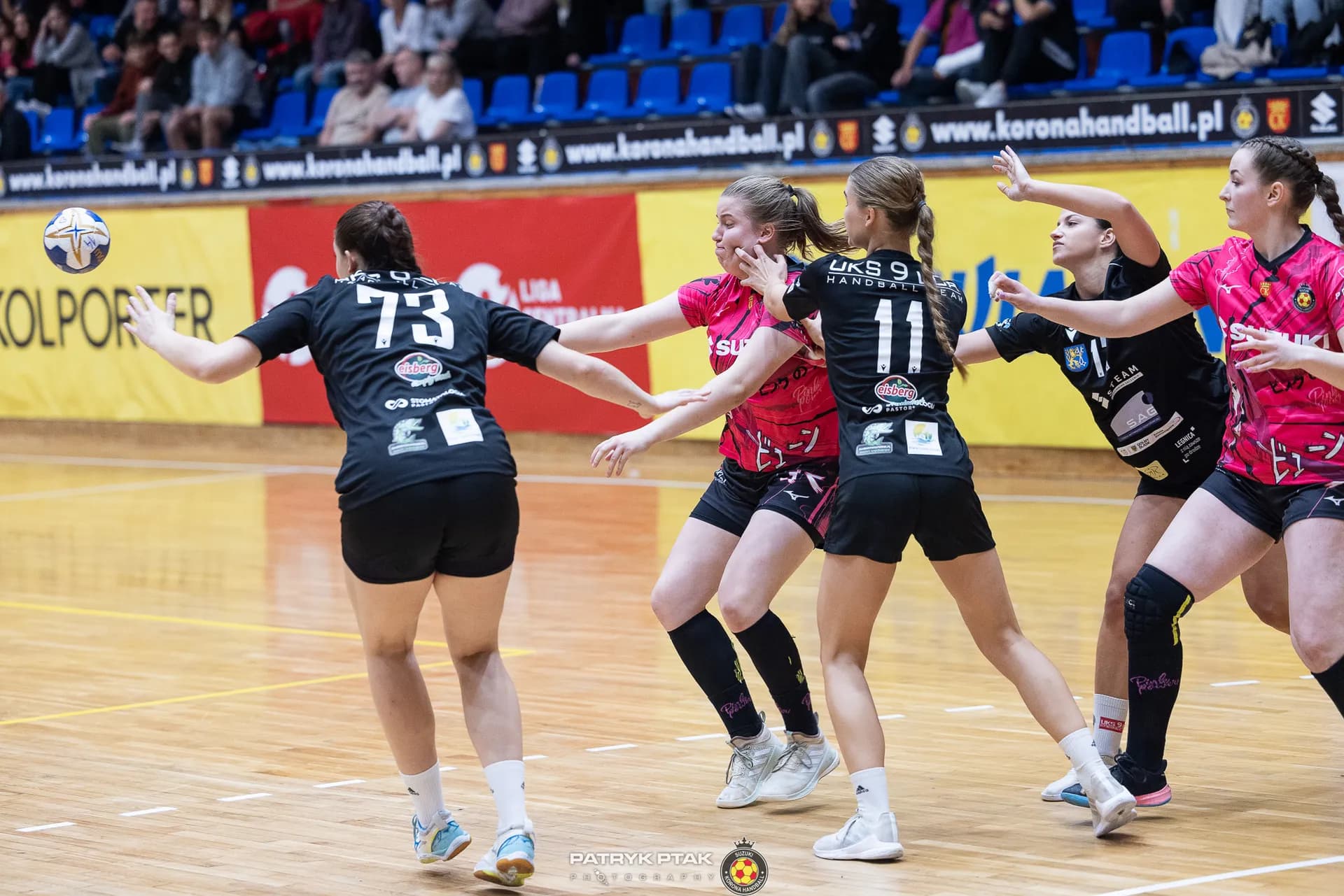 Suzuki Korona Handball Kielce vs UKS Dziewiątka Legnica