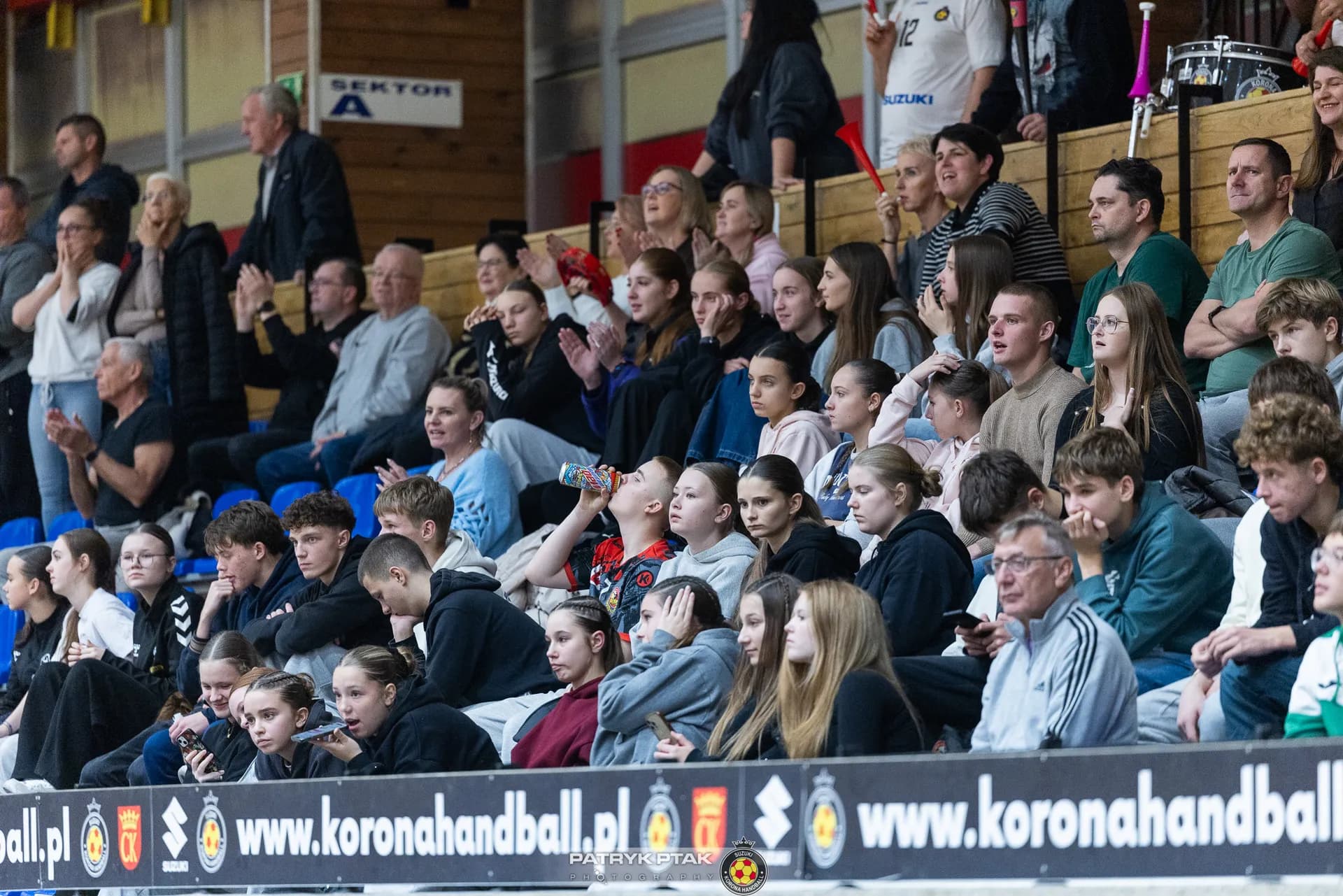 Zdjęcia z meczu Suzuki Korona Handball Kielce – MTS Żory