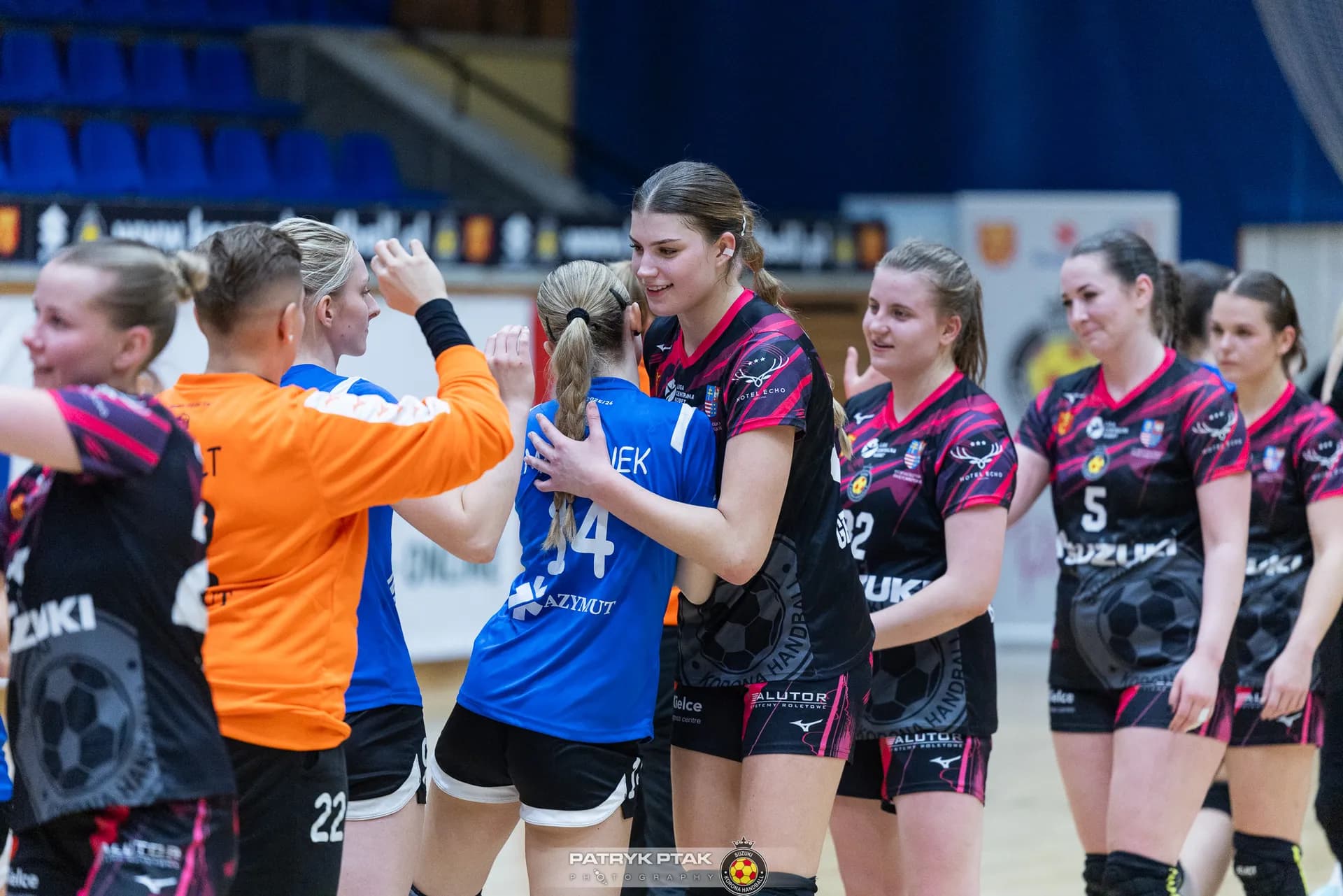 Zdjęcia z meczu Suzuki Korona Handball Kielce – MTS Żory