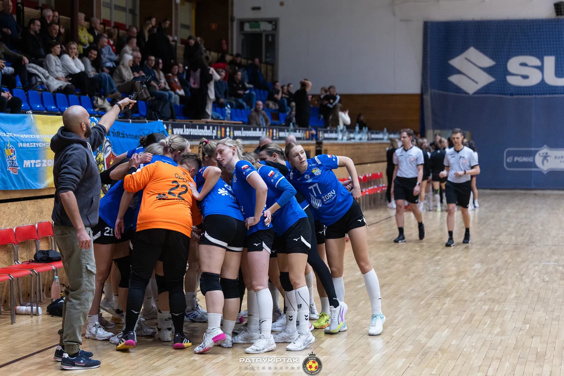 Zdjęcia z meczu Suzuki Korona Handball Kielce – MTS Żory