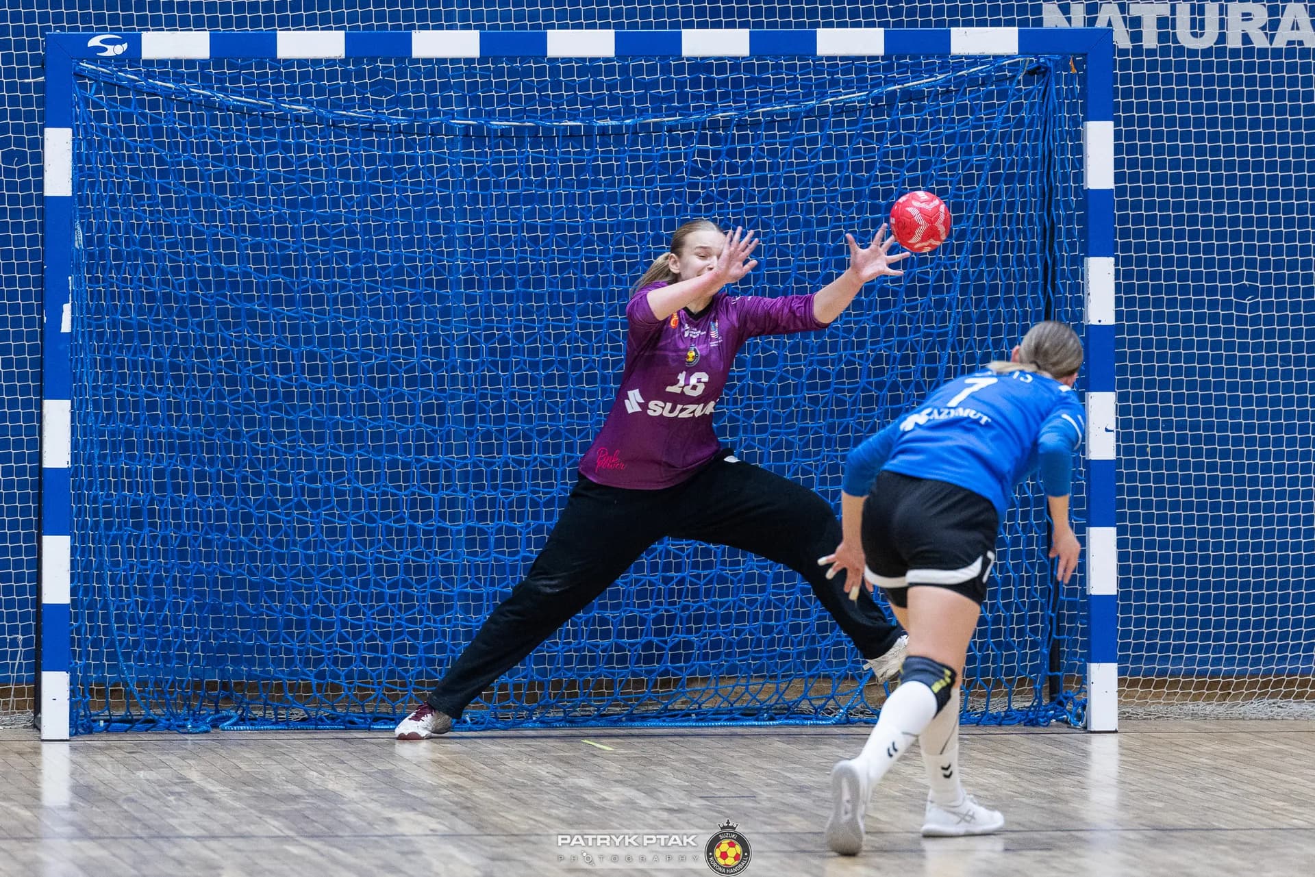 Zdjęcia z meczu Suzuki Korona Handball Kielce – MTS Żory