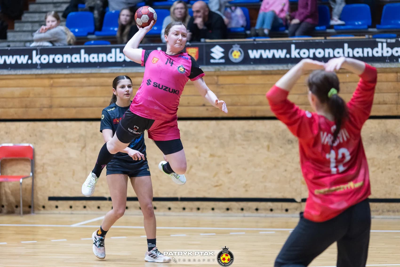 Suzuki Korona Handball Kielce vs UKS Varsovia Warszawa