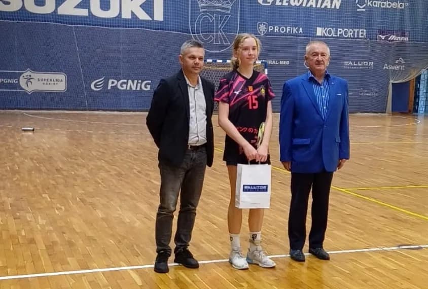 Dwie nasze drużyny na podium w turnieju w Kielcach