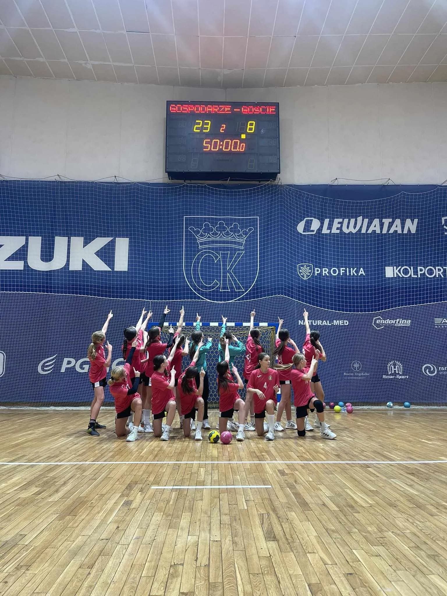 Młodziczki znów zwycięskie. Teraz turniej w Kielcach