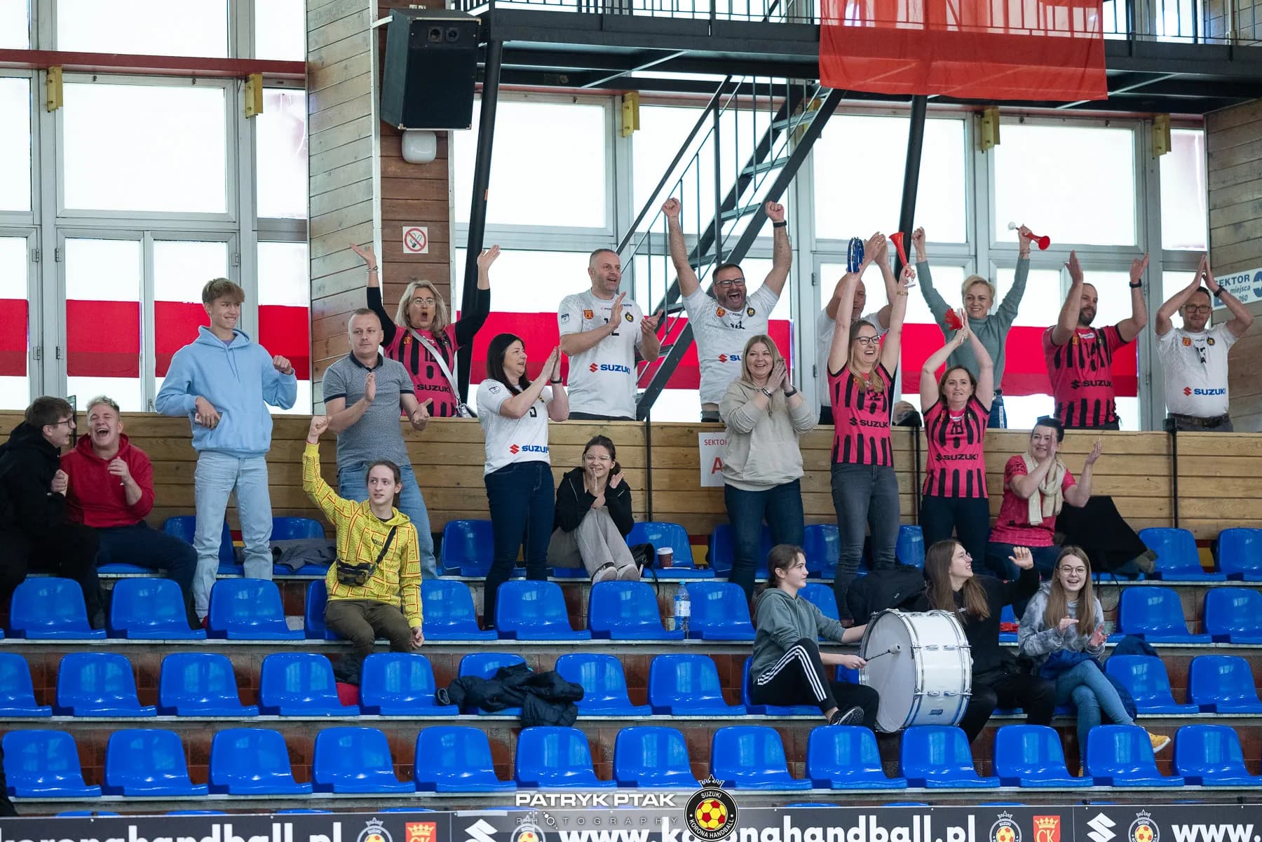 Juniorki młodsze: Korona Handbal Kielce vs. SPR Olkusz