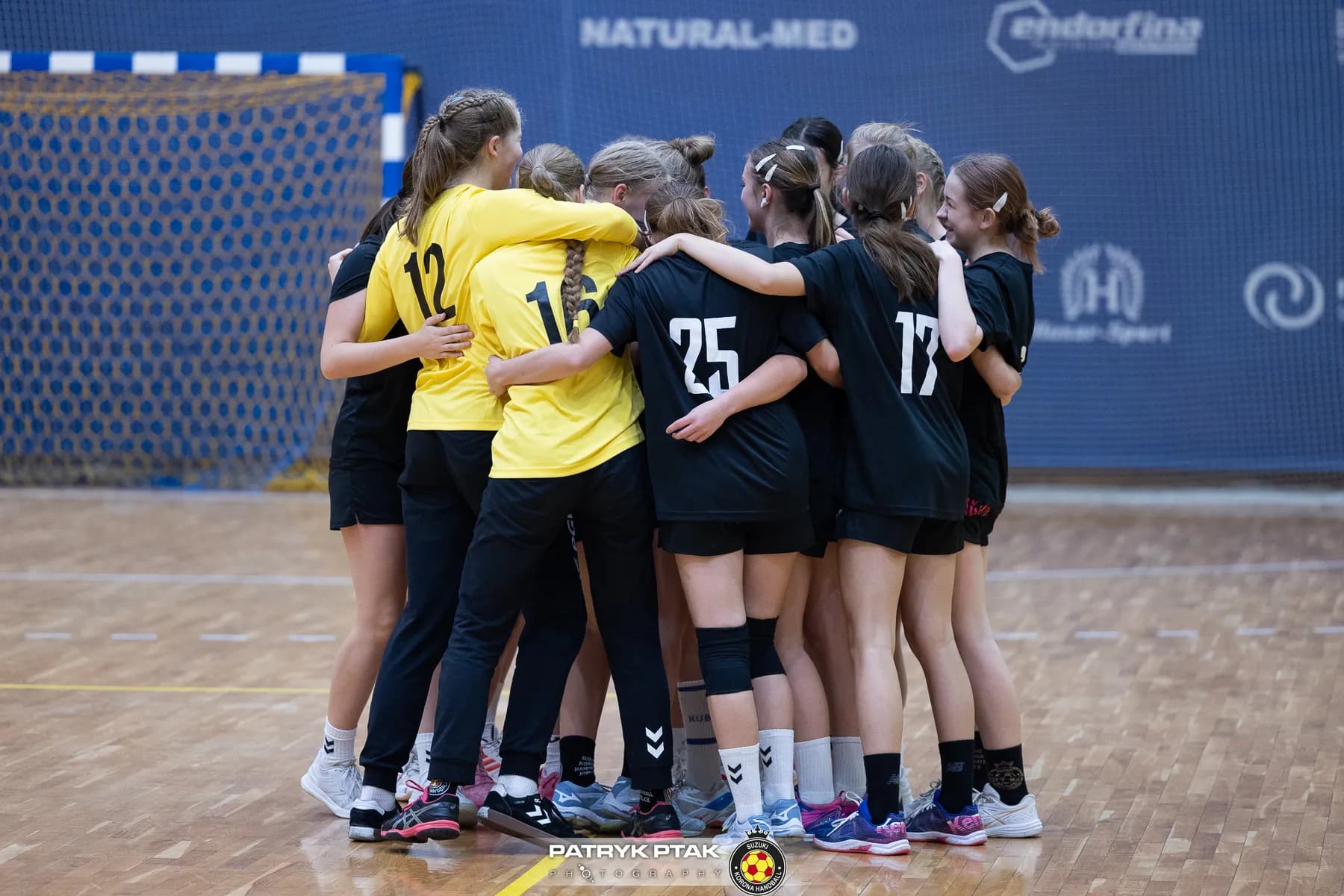 Juniorki młodsze: Korona Handbal Kielce vs. SPR Olkusz