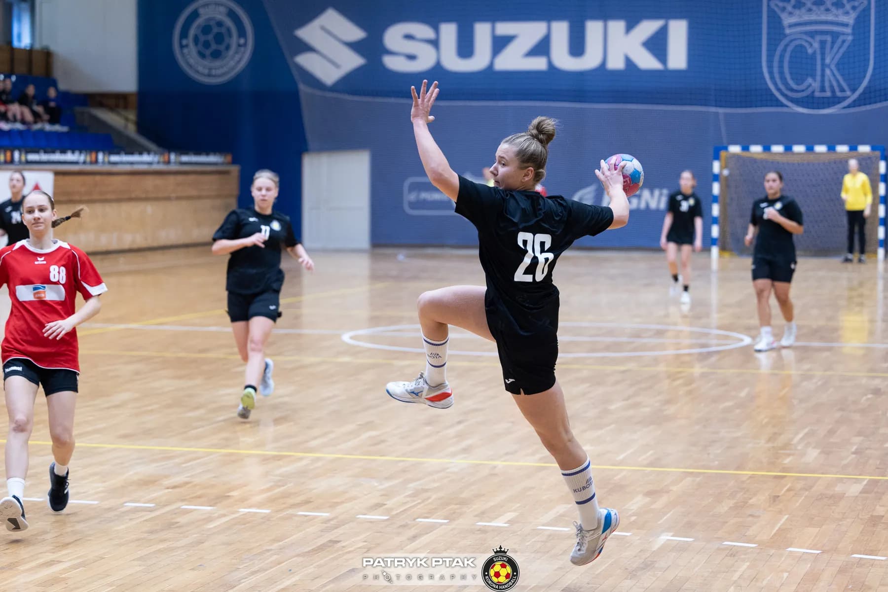 Juniorki młodsze: Korona Handbal Kielce vs. SPR Olkusz