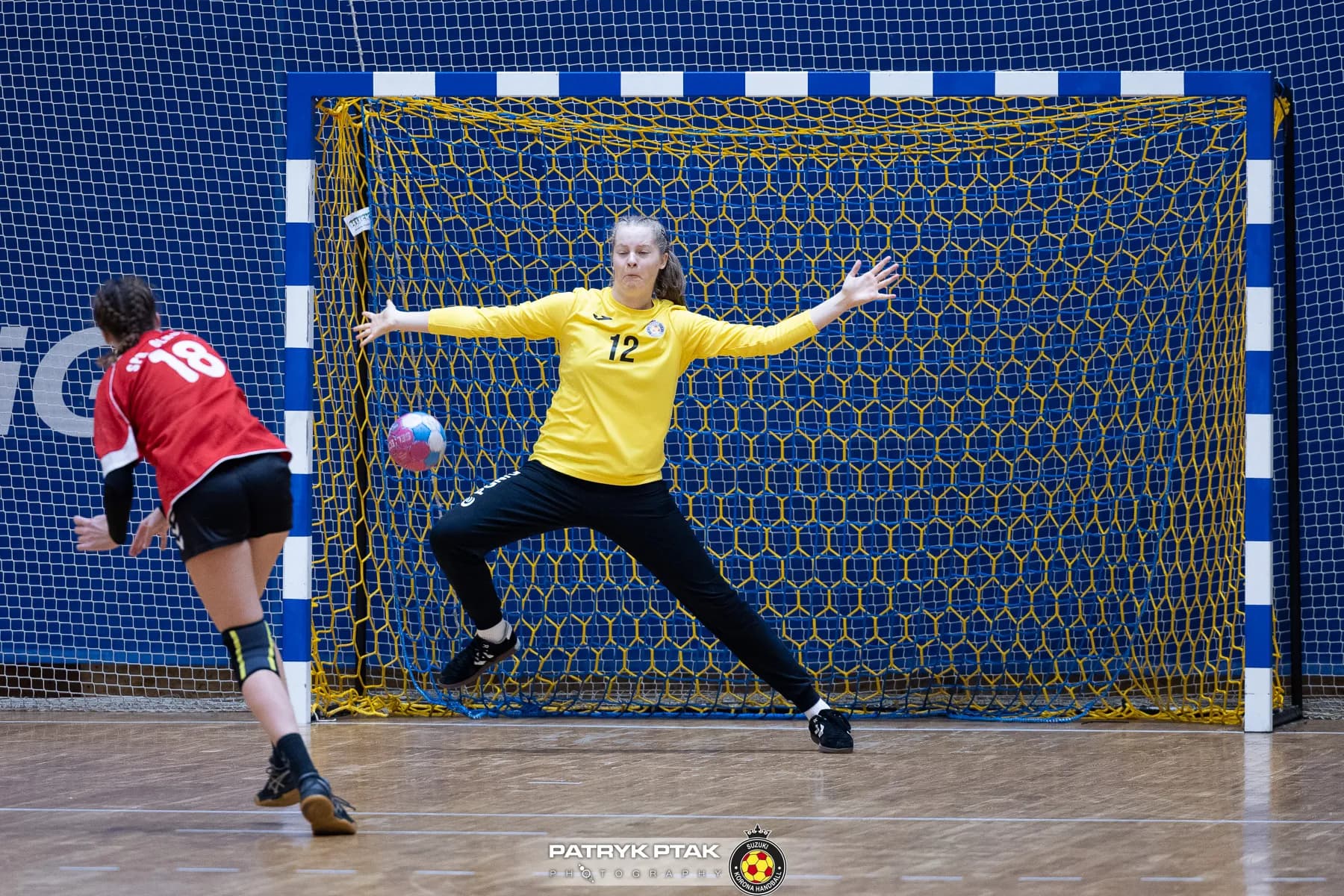 Juniorki młodsze: Korona Handbal Kielce vs. SPR Olkusz