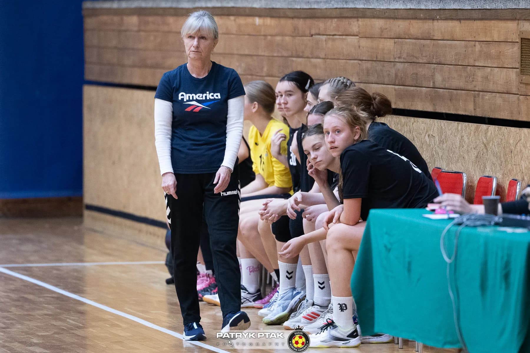 Juniorki młodsze: Korona Handbal Kielce vs. SPR Olkusz