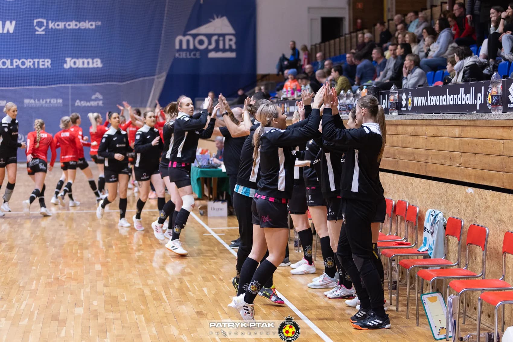 Suzuki Korona Handball Kielce vs. MKS Piotrcovia Piotrków Trybunalski