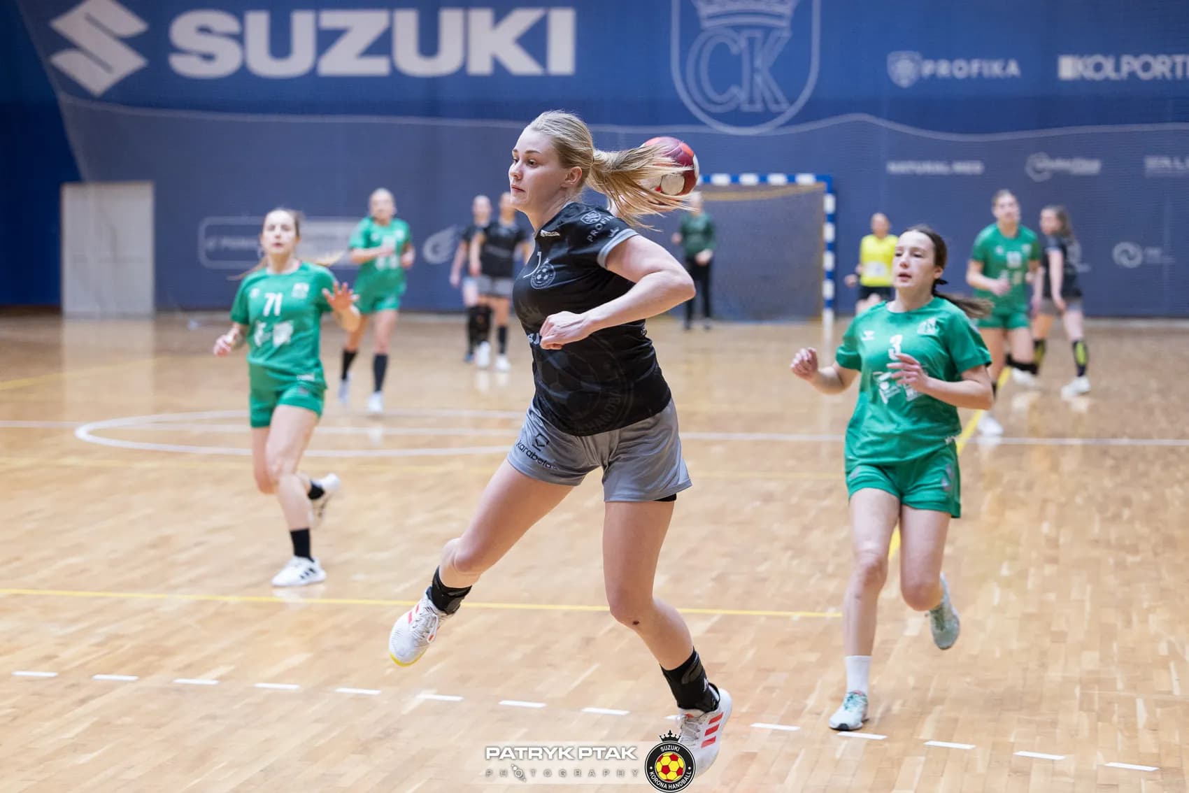Suzuki Korona Handball Kielce vs Handball Warszawa